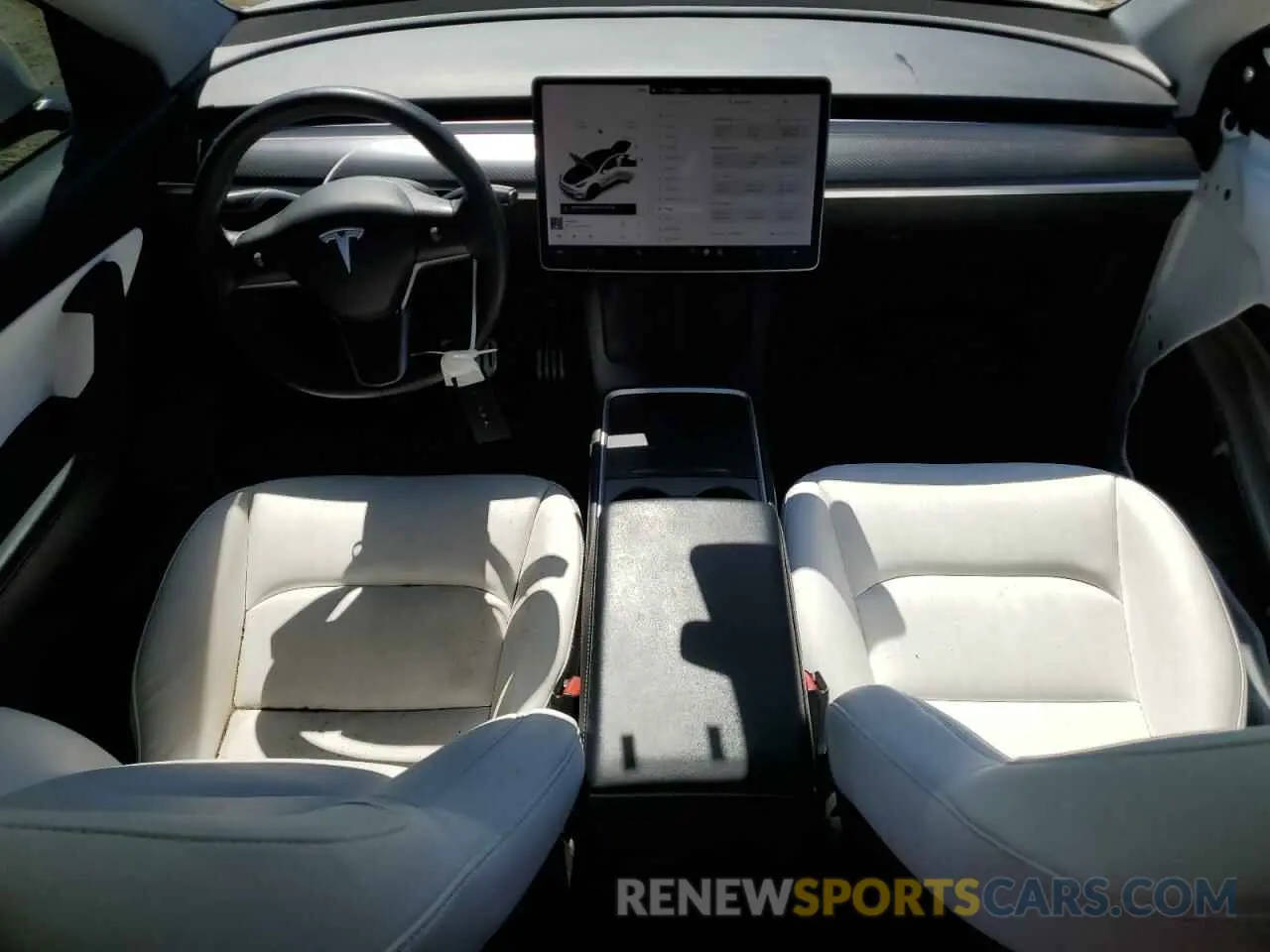 8 Photograph of a damaged car 7SAYGDEFXNF323955 TESLA MODEL Y 2022