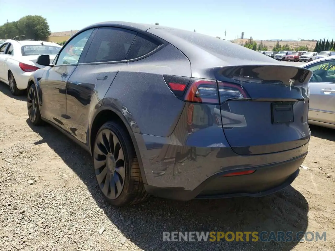 3 Photograph of a damaged car 7SAYGDEFXNF342067 TESLA MODEL Y 2022