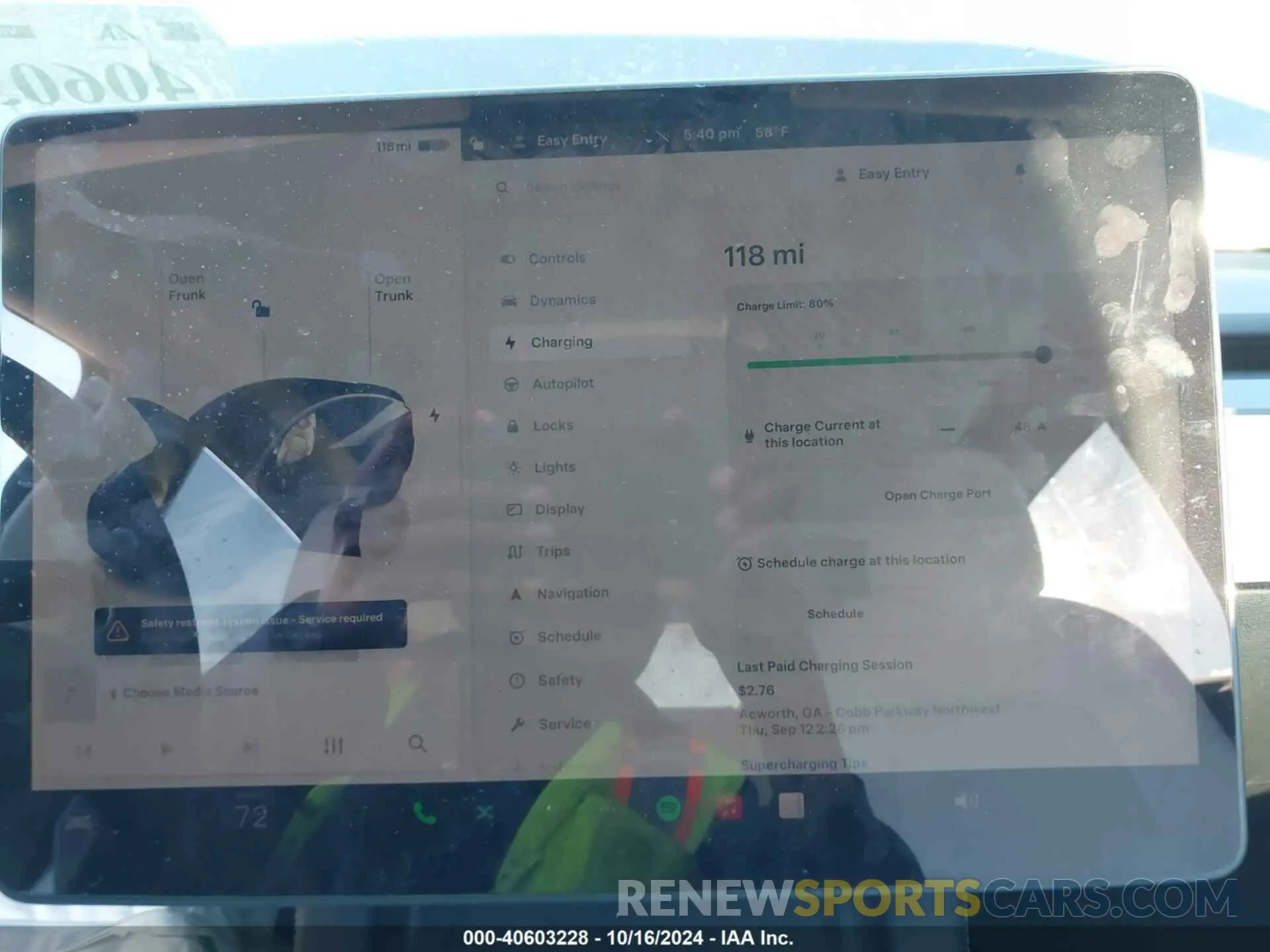 16 Photograph of a damaged car 7SAYGDEFXNF366319 TESLA MODEL Y 2022