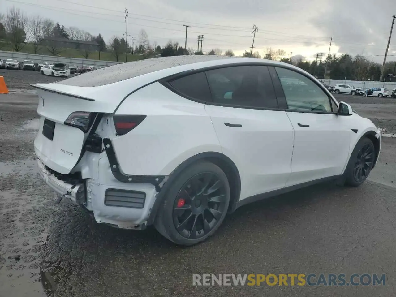 3 Photograph of a damaged car 7SAYGDEFXNF455517 TESLA MODEL Y 2022