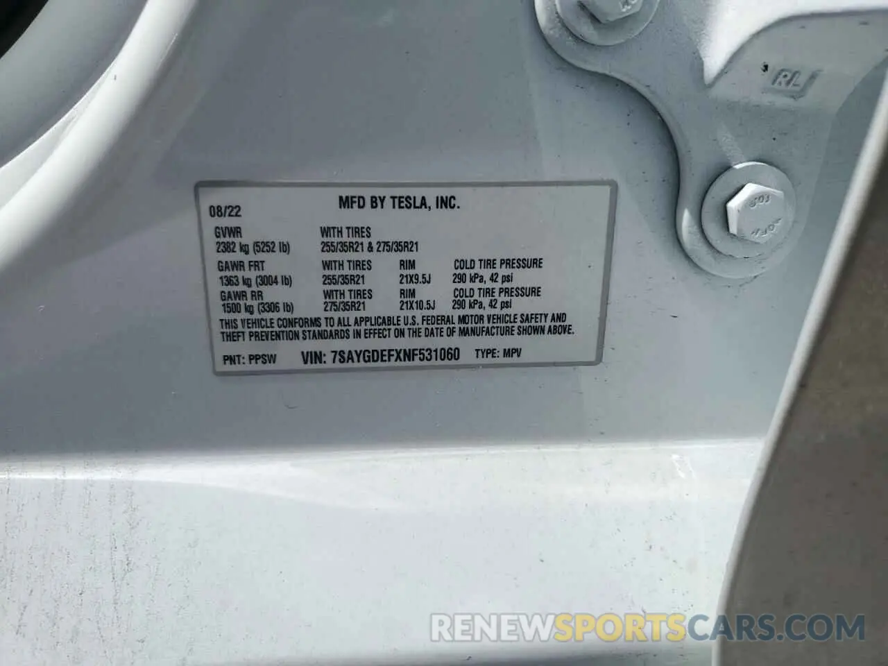 13 Photograph of a damaged car 7SAYGDEFXNF531060 TESLA MODEL Y 2022