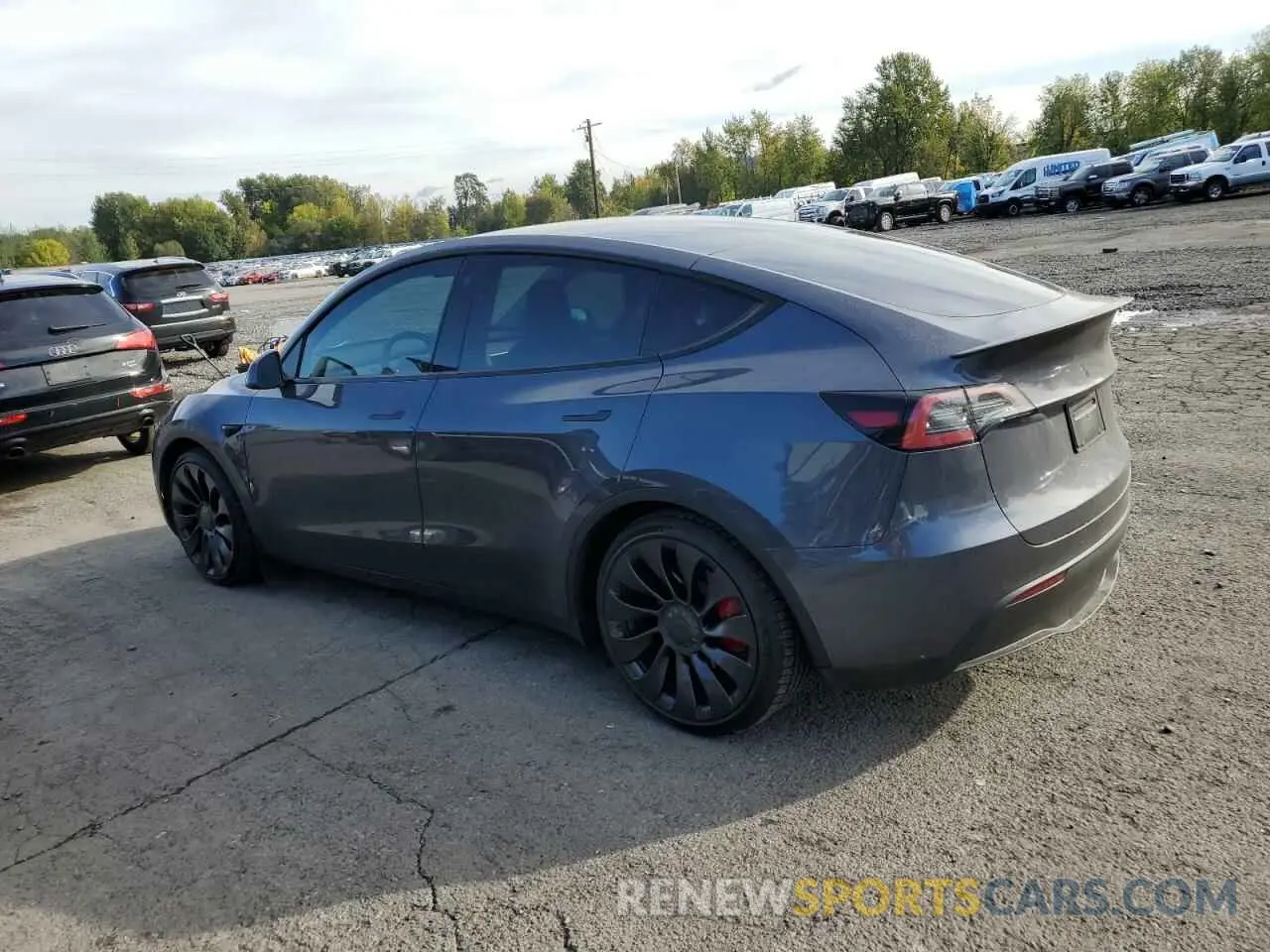 2 Photograph of a damaged car 7SAYGDEFXNF540048 TESLA MODEL Y 2022