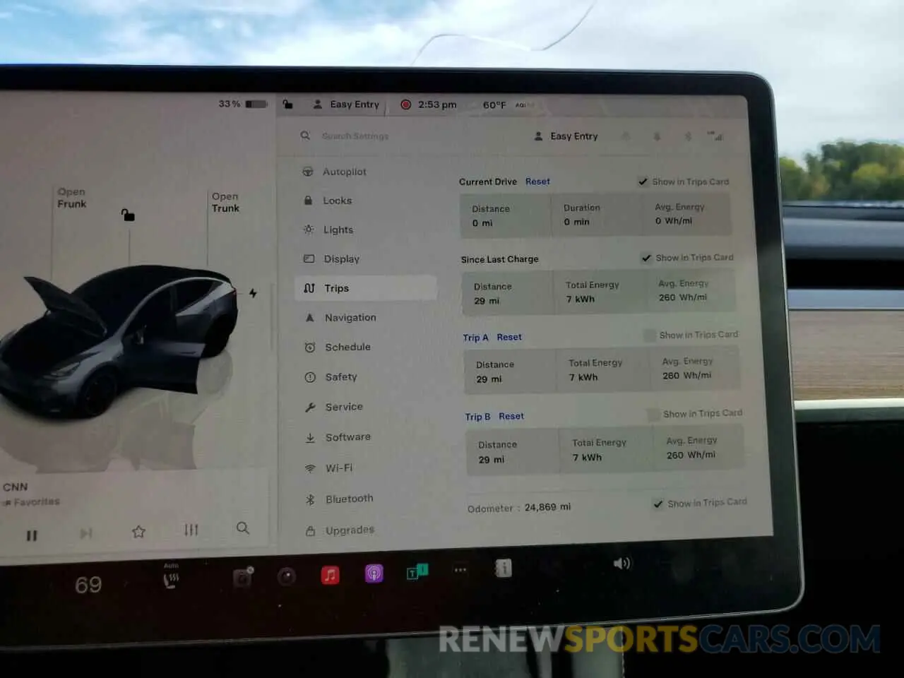 9 Photograph of a damaged car 7SAYGDEFXNF540048 TESLA MODEL Y 2022