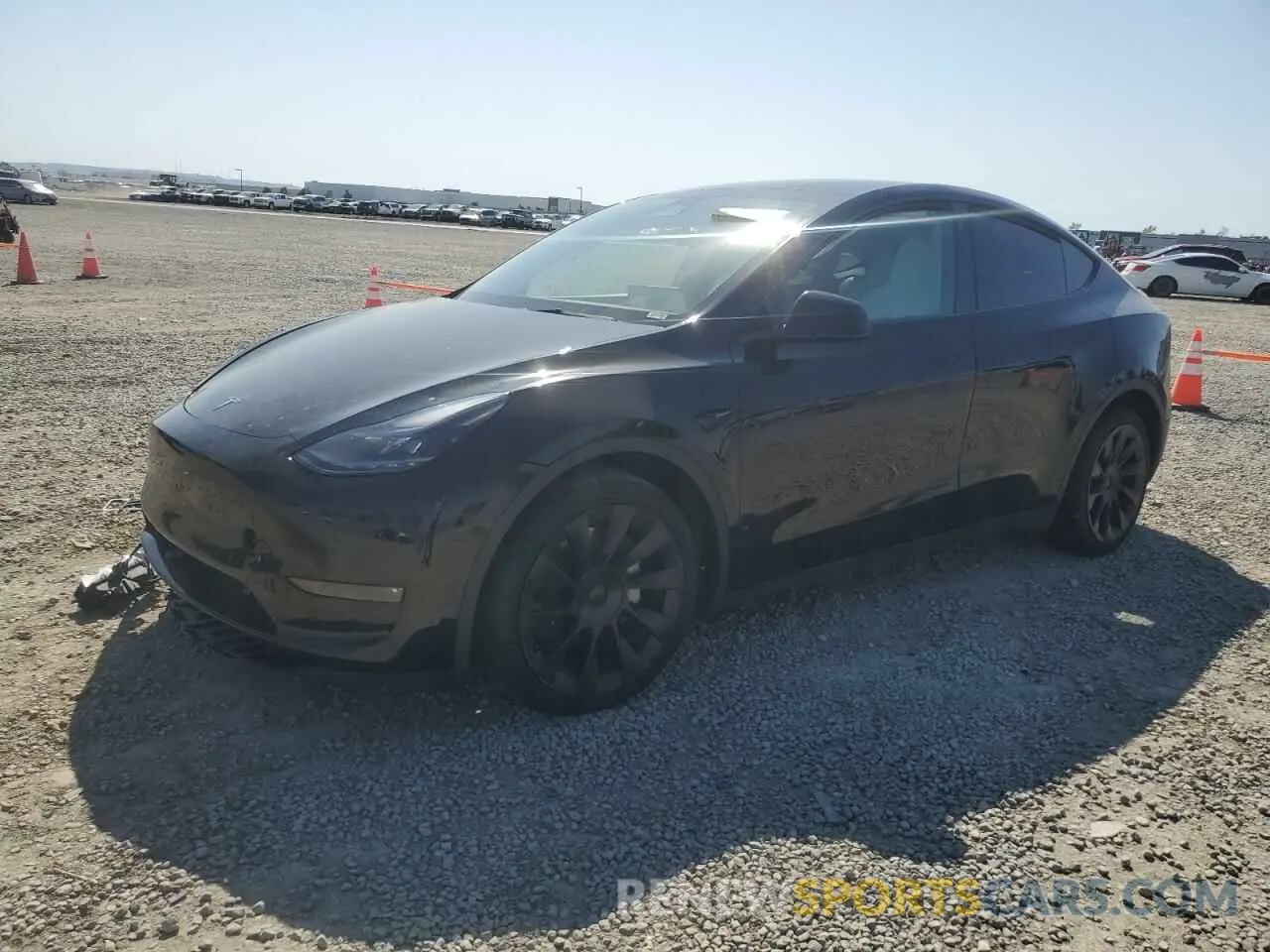 1 Фотография поврежденного автомобиля 7SAYGAEE0PF642810 TESLA MODEL Y 2023