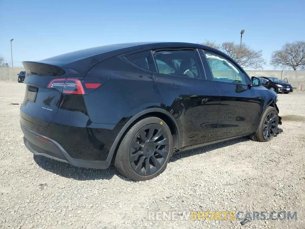 3 Фотография поврежденного автомобиля 7SAYGAEE0PF642810 TESLA MODEL Y 2023