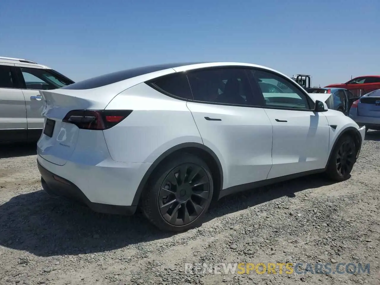3 Photograph of a damaged car 7SAYGAEE0PF668825 TESLA MODEL Y 2023