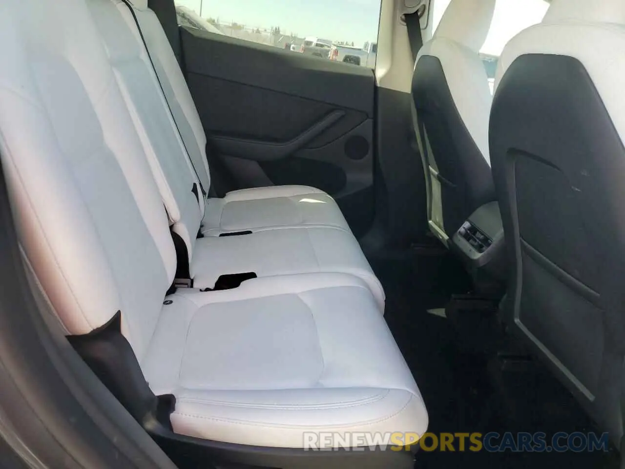 10 Фотография поврежденного автомобиля 7SAYGAEE0PF696057 TESLA MODEL Y 2023