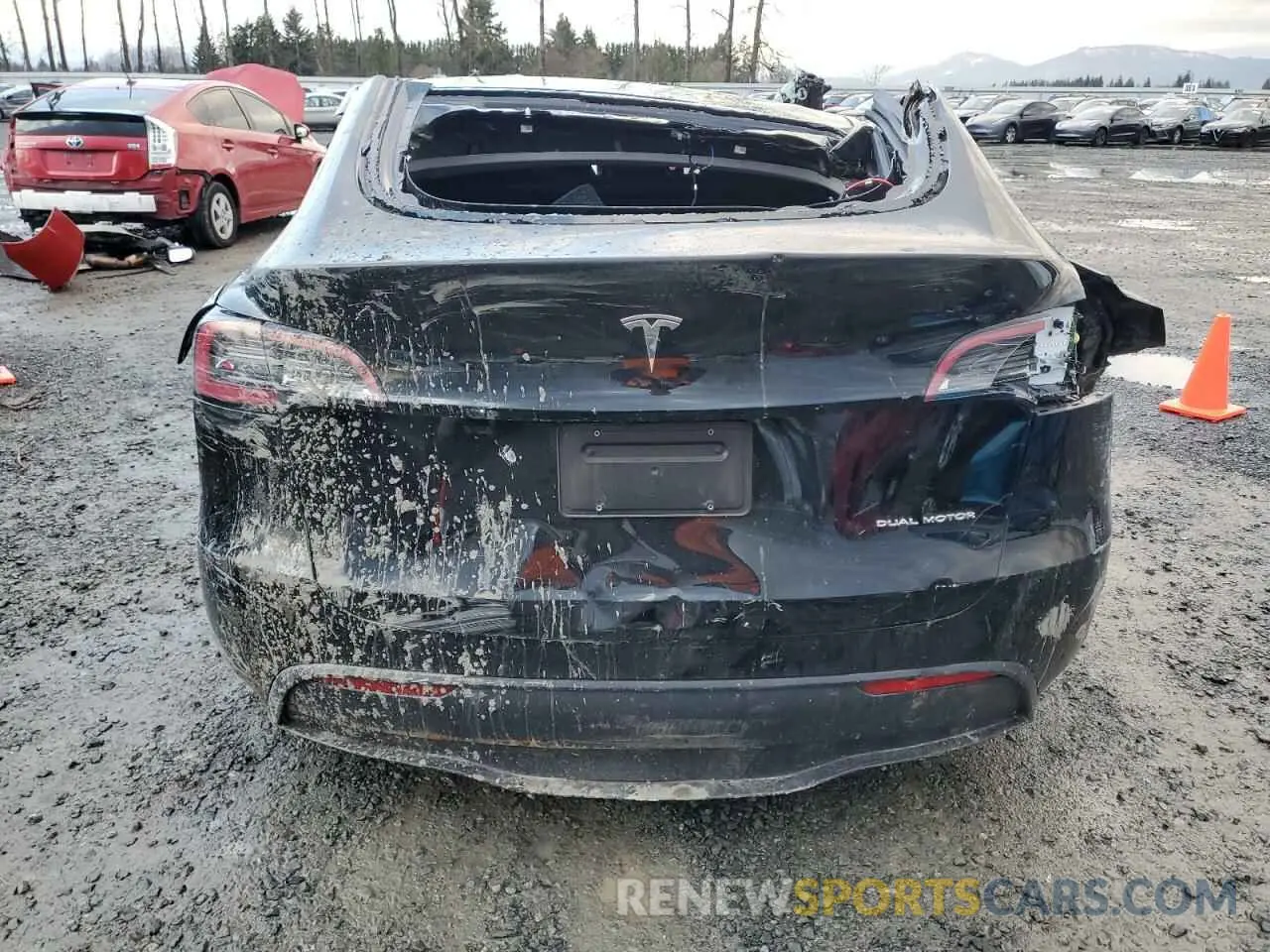 6 Фотография поврежденного автомобиля 7SAYGAEE0PF832185 TESLA MODEL Y 2023