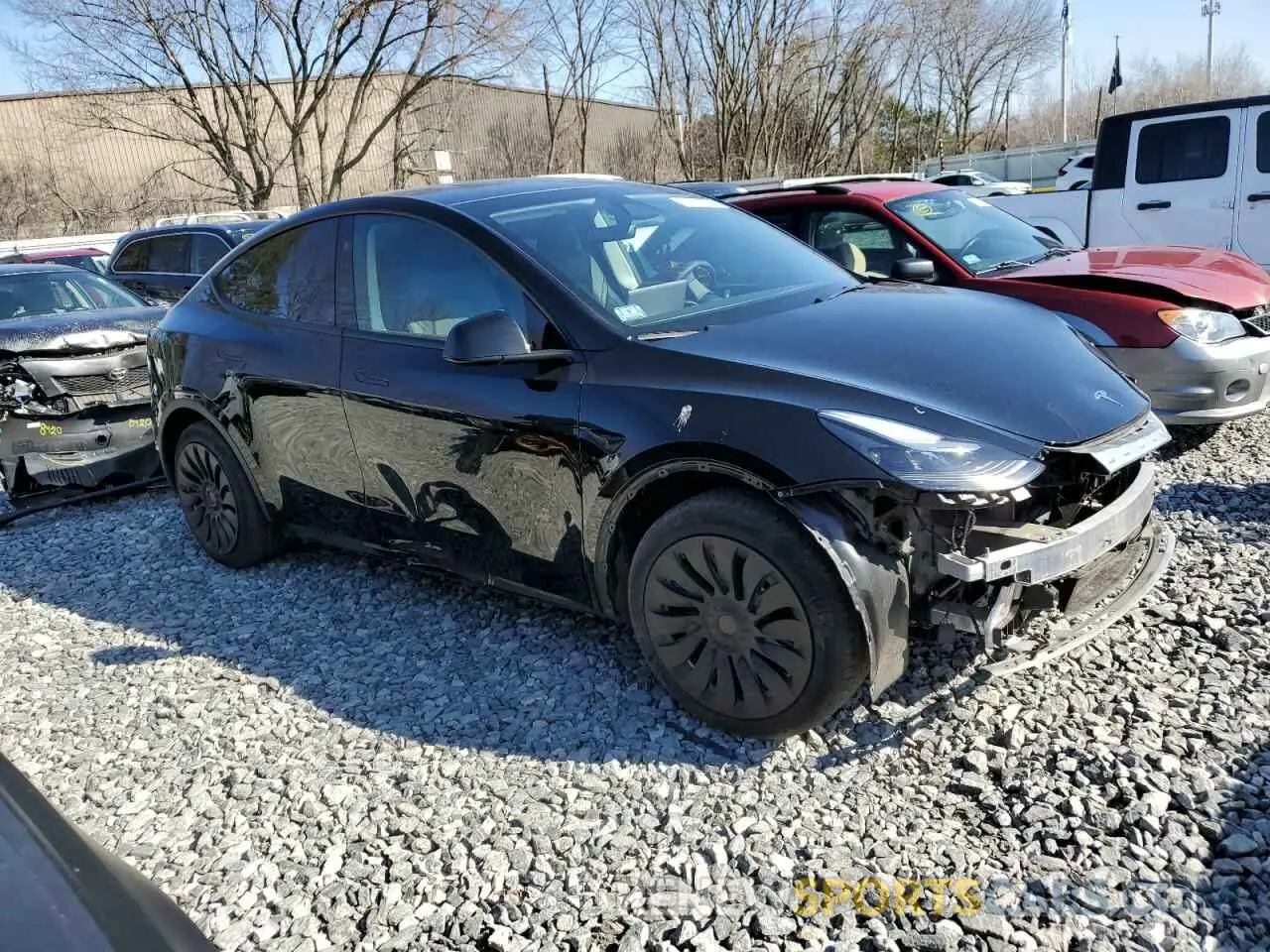 4 Photograph of a damaged car 7SAYGAEE0PF853019 TESLA MODEL Y 2023