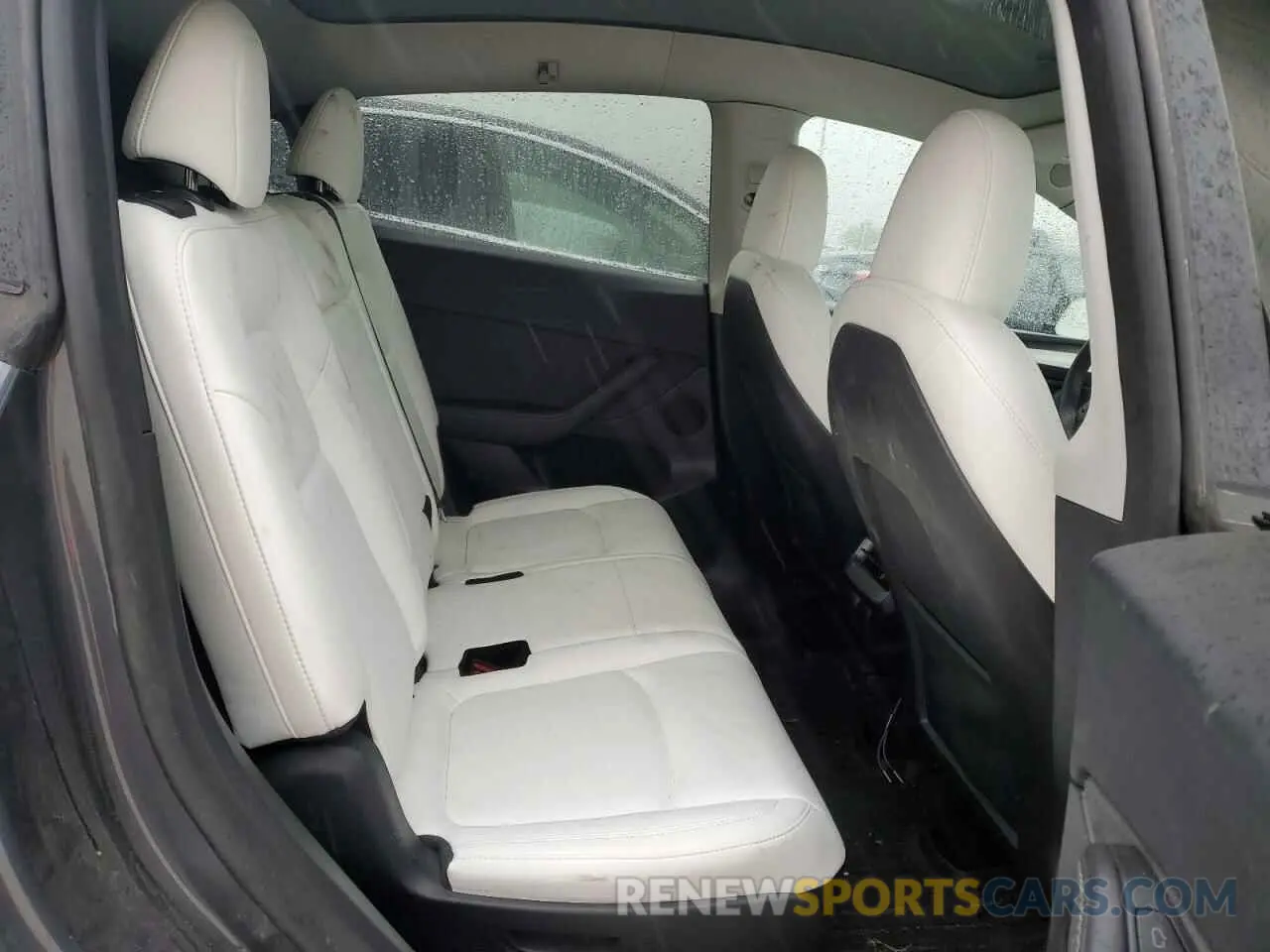 11 Photograph of a damaged car 7SAYGAEE0PF890667 TESLA MODEL Y 2023