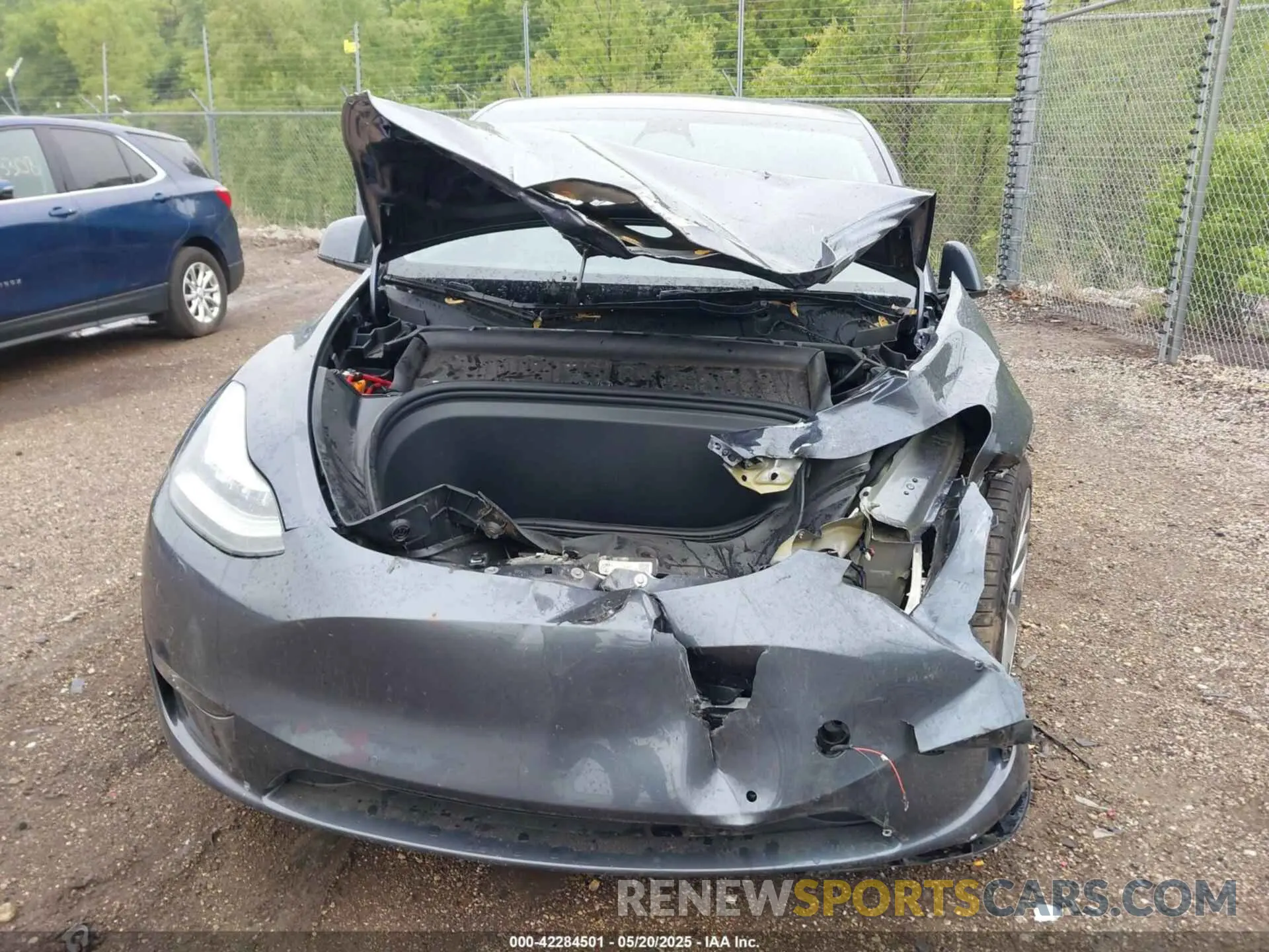6 Фотография поврежденного автомобиля 7SAYGAEE1PF584206 TESLA MODEL Y 2023