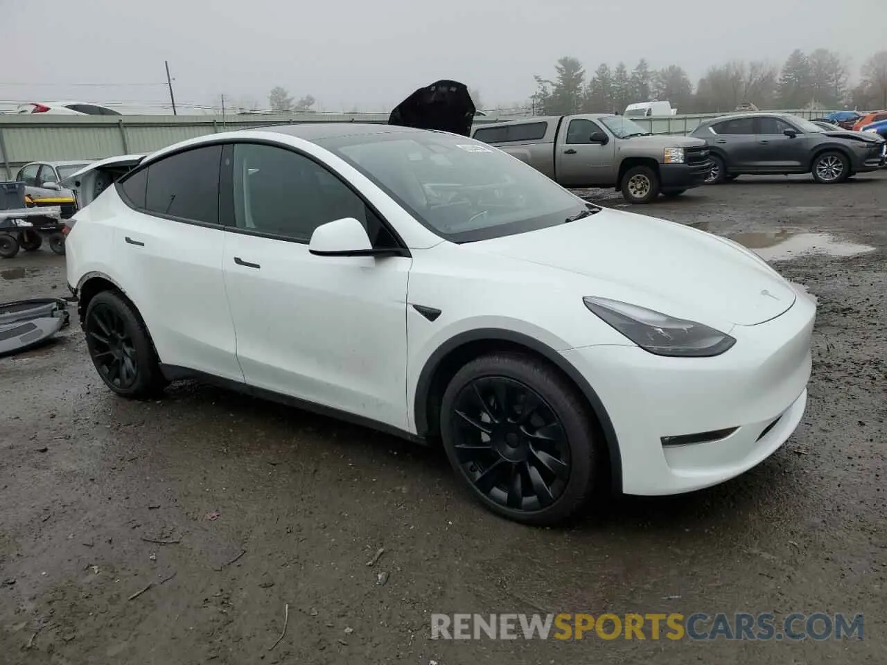 4 Photograph of a damaged car 7SAYGAEE1PF673984 TESLA MODEL Y 2023