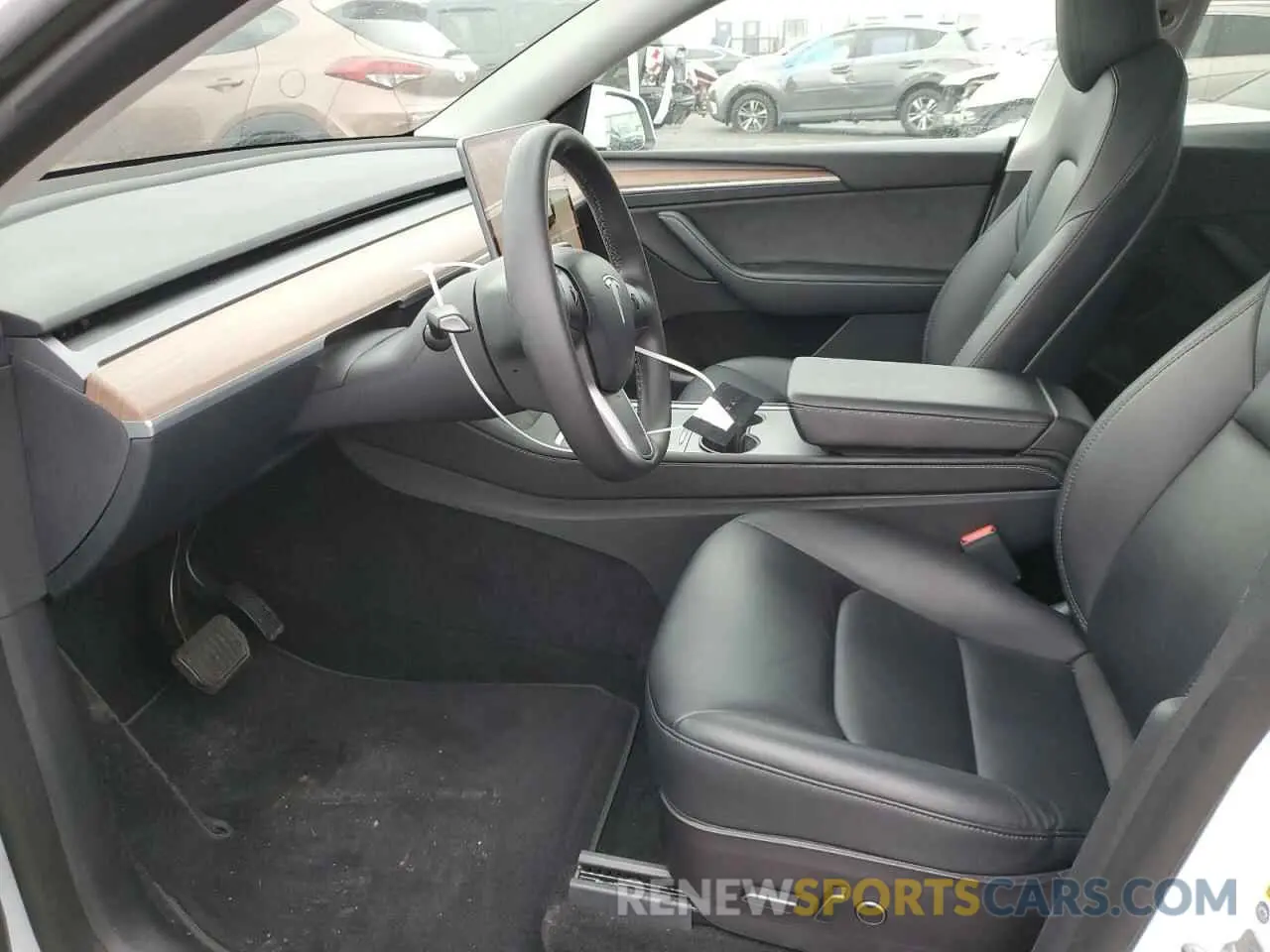 7 Photograph of a damaged car 7SAYGAEE1PF673984 TESLA MODEL Y 2023