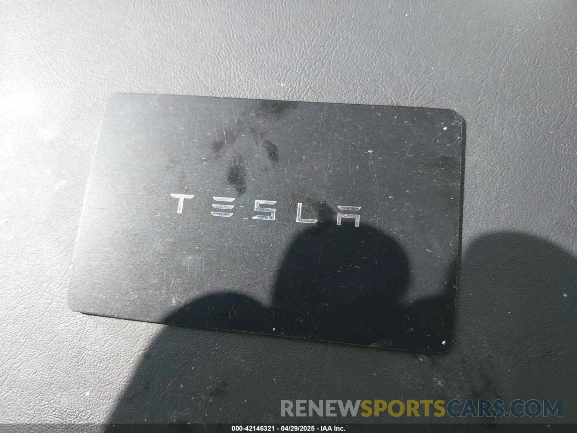 11 Фотография поврежденного автомобиля 7SAYGAEE1PF889267 TESLA MODEL Y 2023