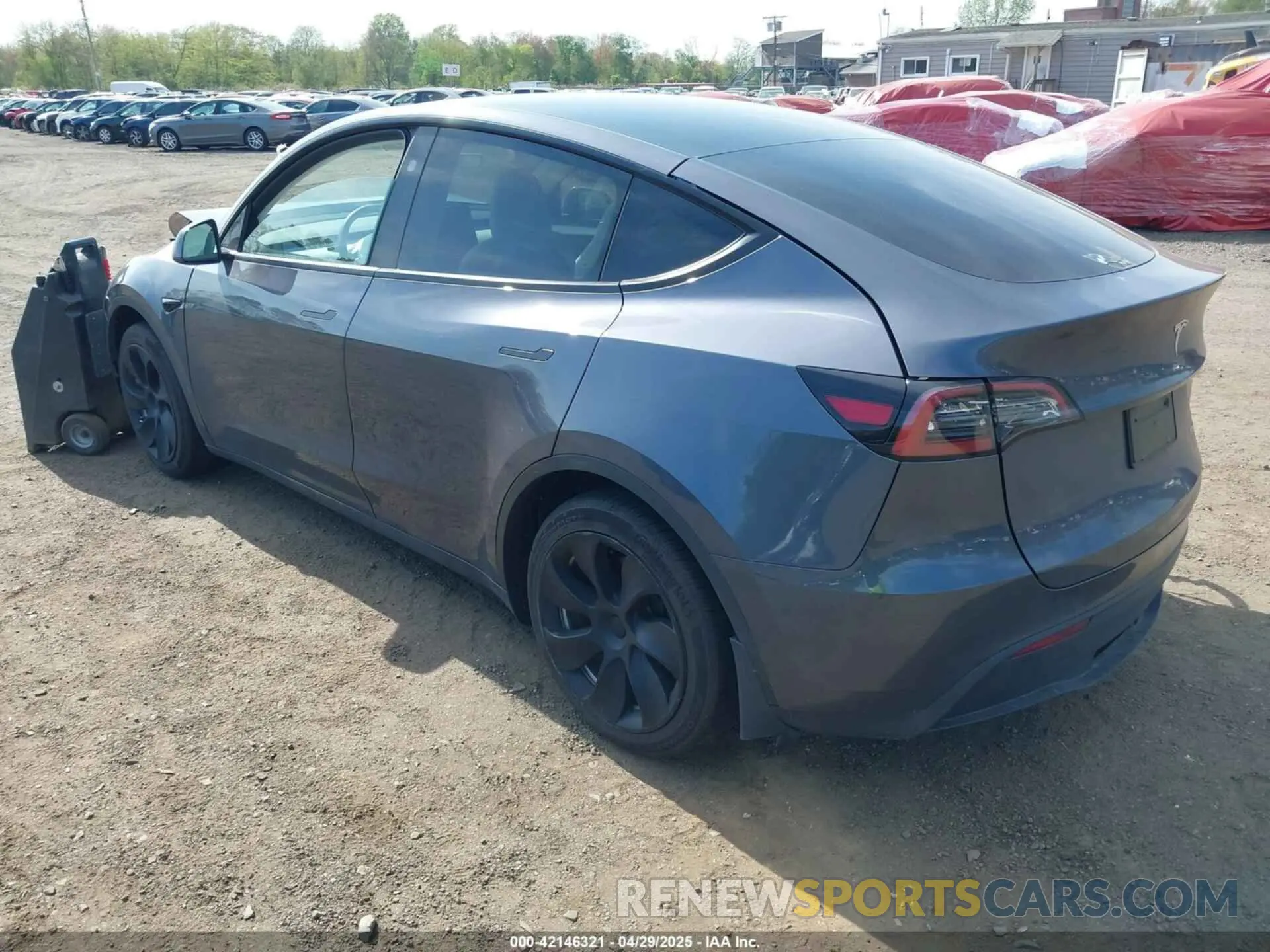 3 Фотография поврежденного автомобиля 7SAYGAEE1PF889267 TESLA MODEL Y 2023