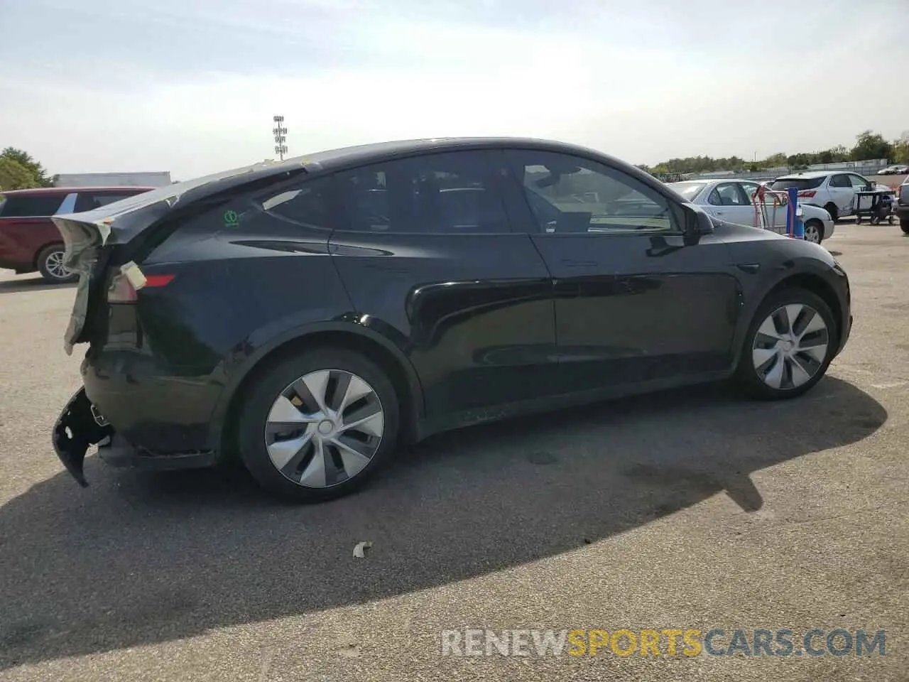 3 Photograph of a damaged car 7SAYGAEE1PF909386 TESLA MODEL Y 2023