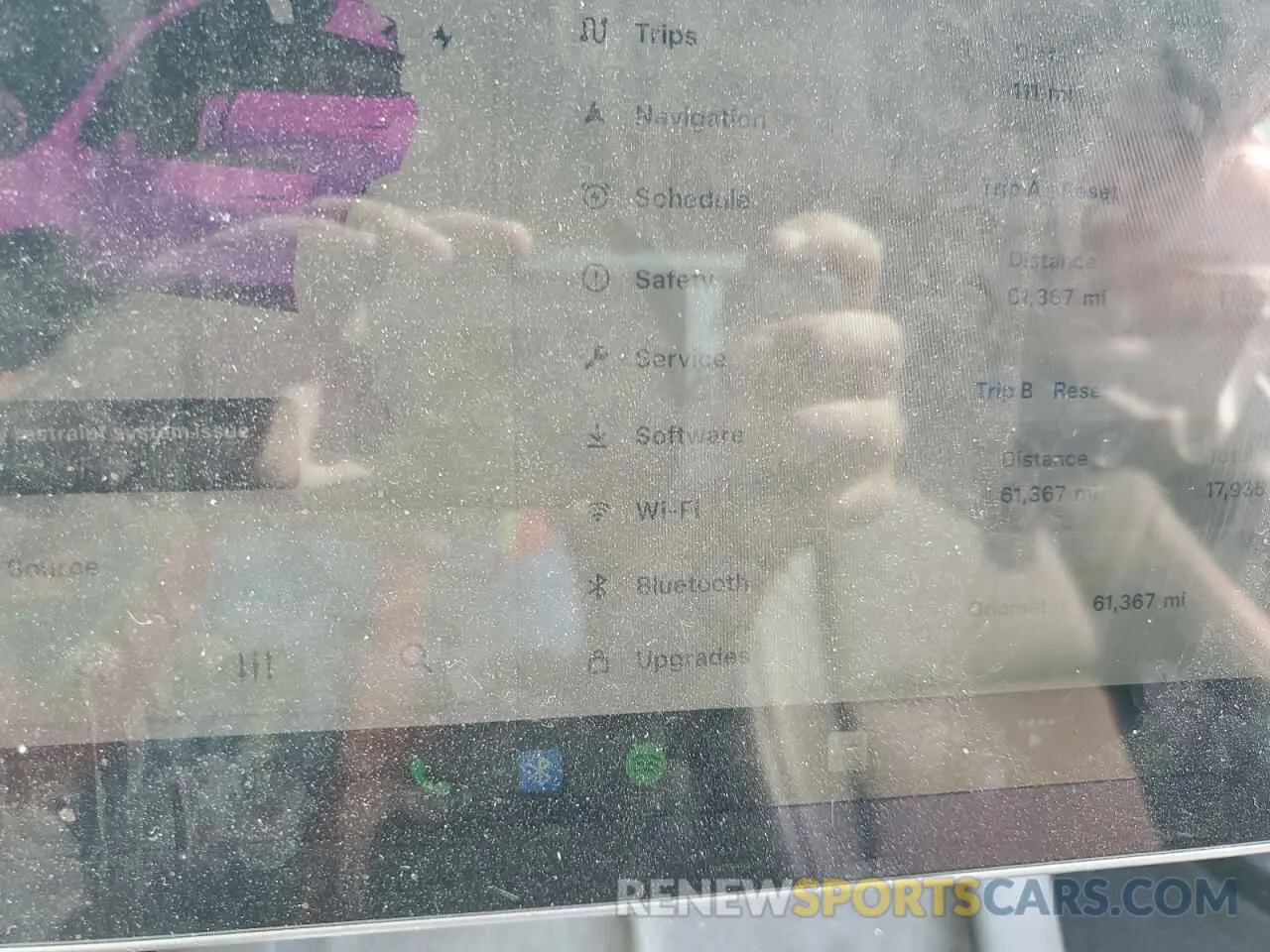 9 Photograph of a damaged car 7SAYGAEE2PF627225 TESLA MODEL Y 2023