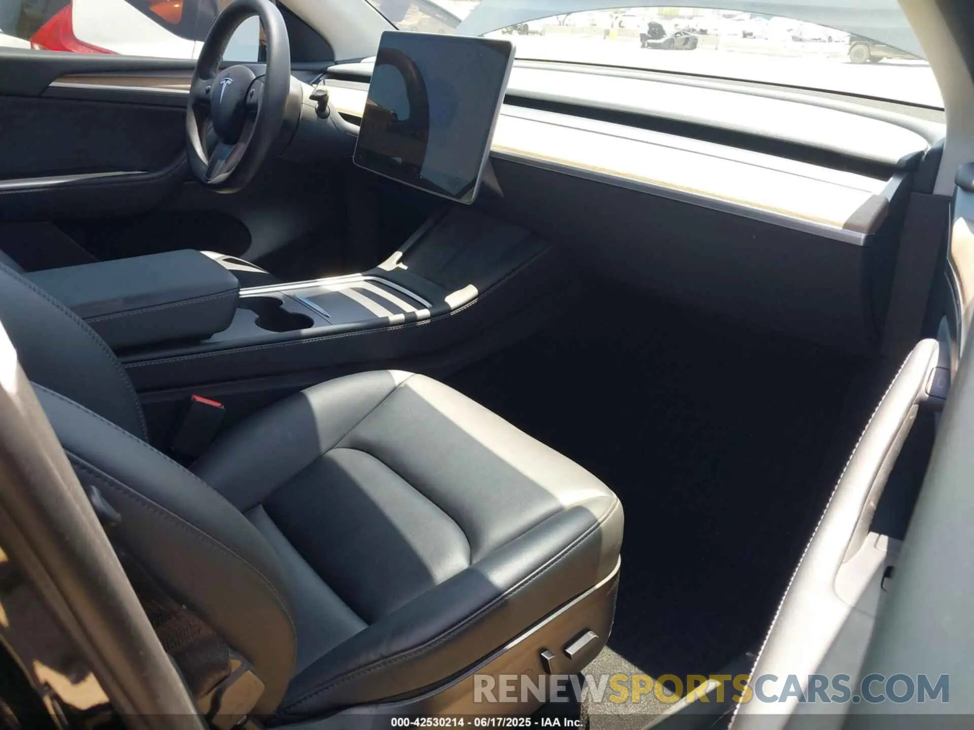 5 Фотография поврежденного автомобиля 7SAYGAEE2PF638323 TESLA MODEL Y 2023