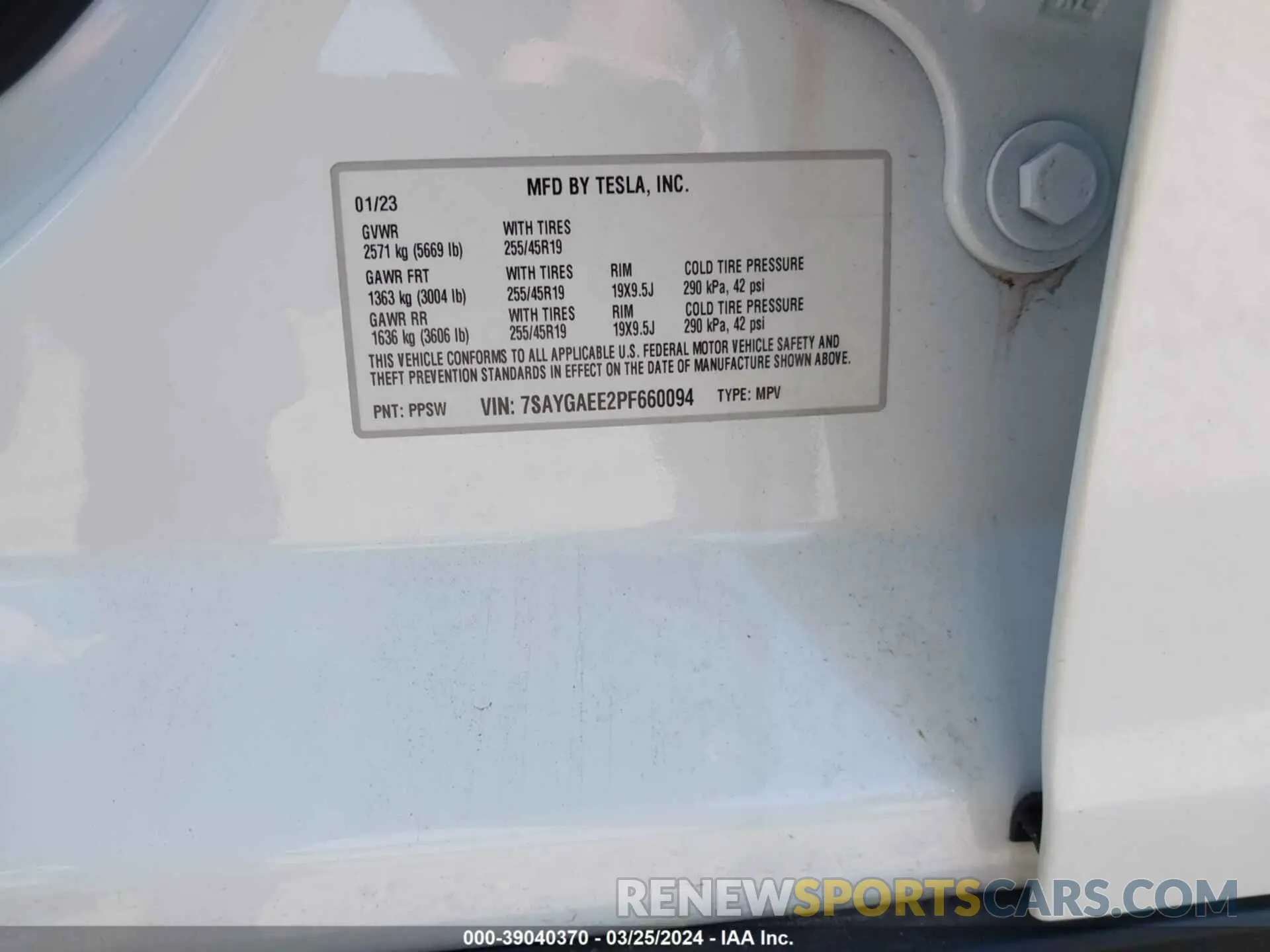 9 Photograph of a damaged car 7SAYGAEE2PF660094 TESLA MODEL Y 2023