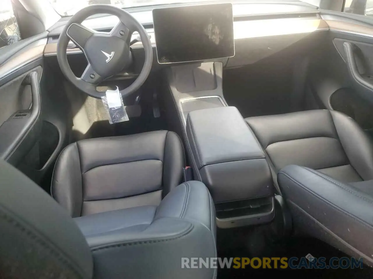 8 Photograph of a damaged car 7SAYGAEE2PF668907 TESLA MODEL Y 2023