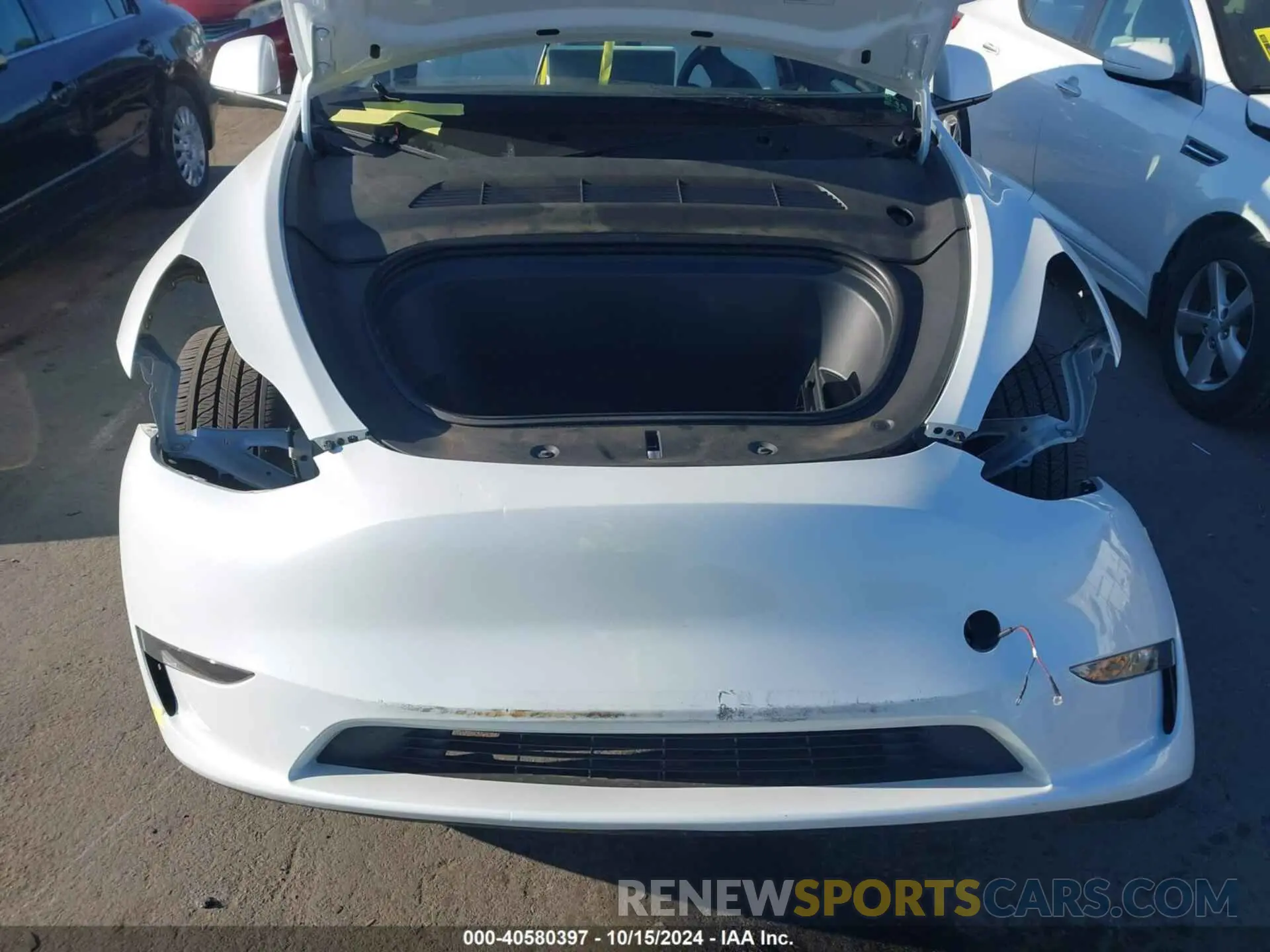 10 Фотография поврежденного автомобиля 7SAYGAEE2PF688882 TESLA MODEL Y 2023
