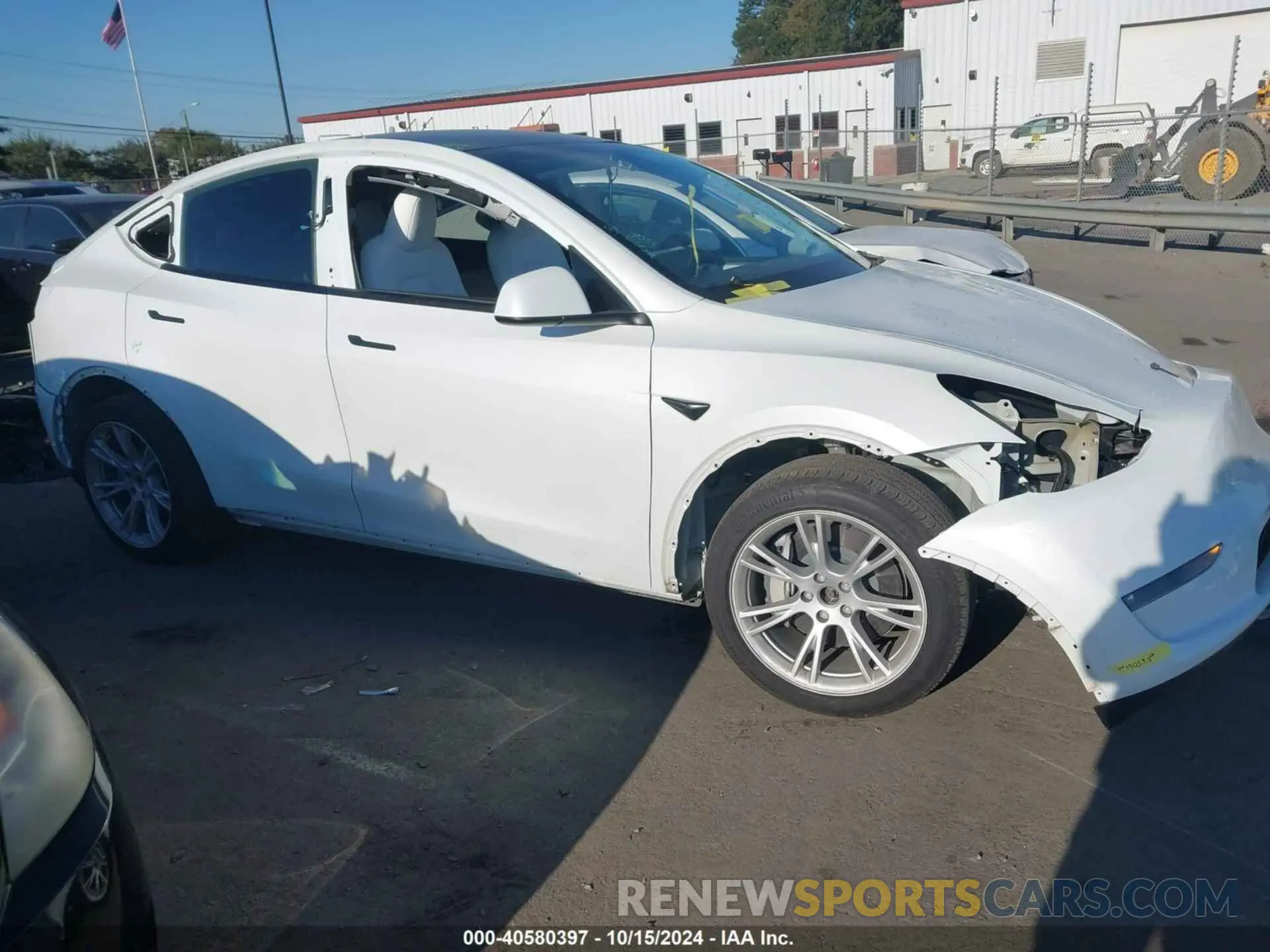 14 Фотография поврежденного автомобиля 7SAYGAEE2PF688882 TESLA MODEL Y 2023