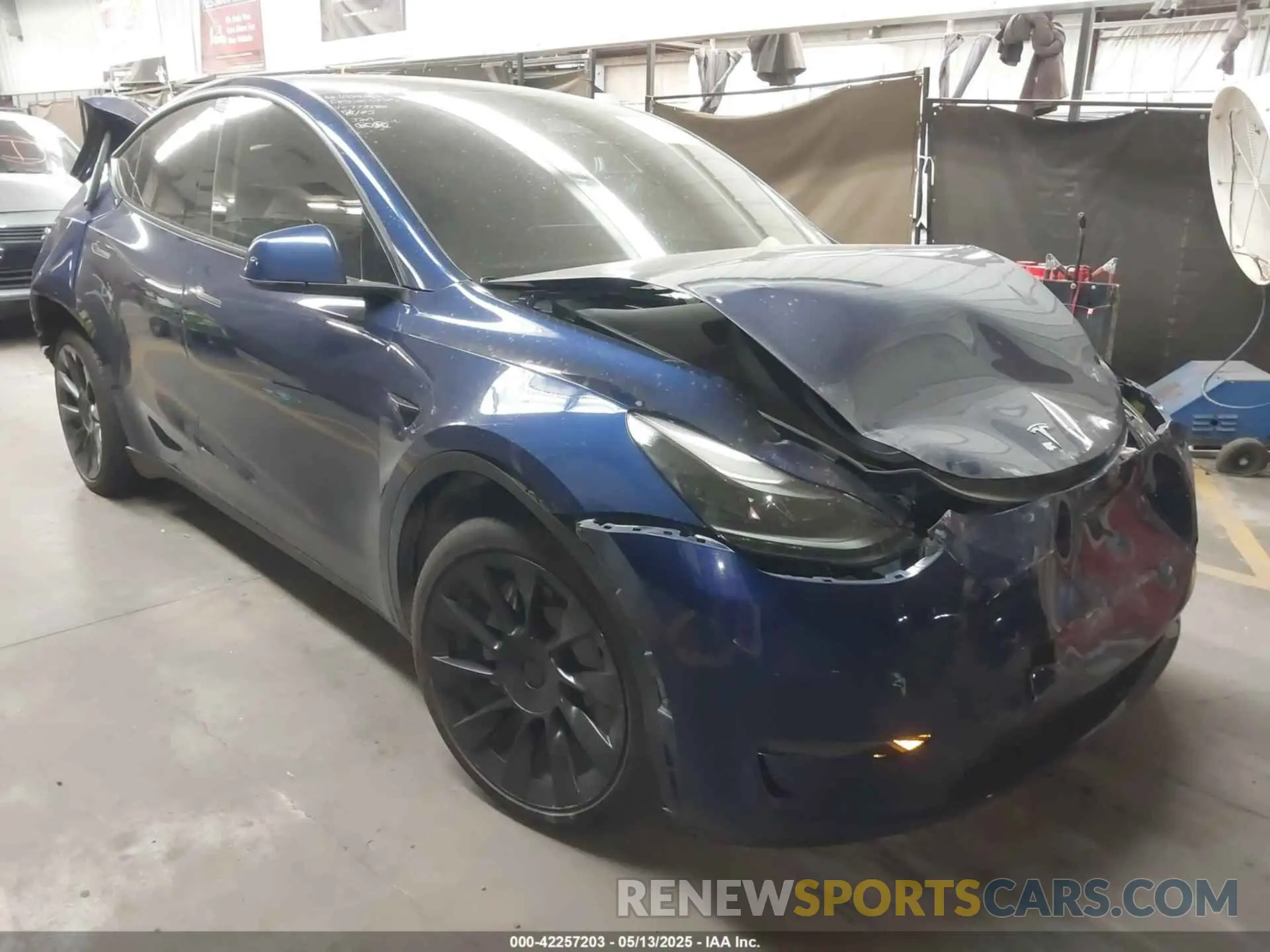 1 Photograph of a damaged car 7SAYGAEE2PF773382 TESLA MODEL Y 2023