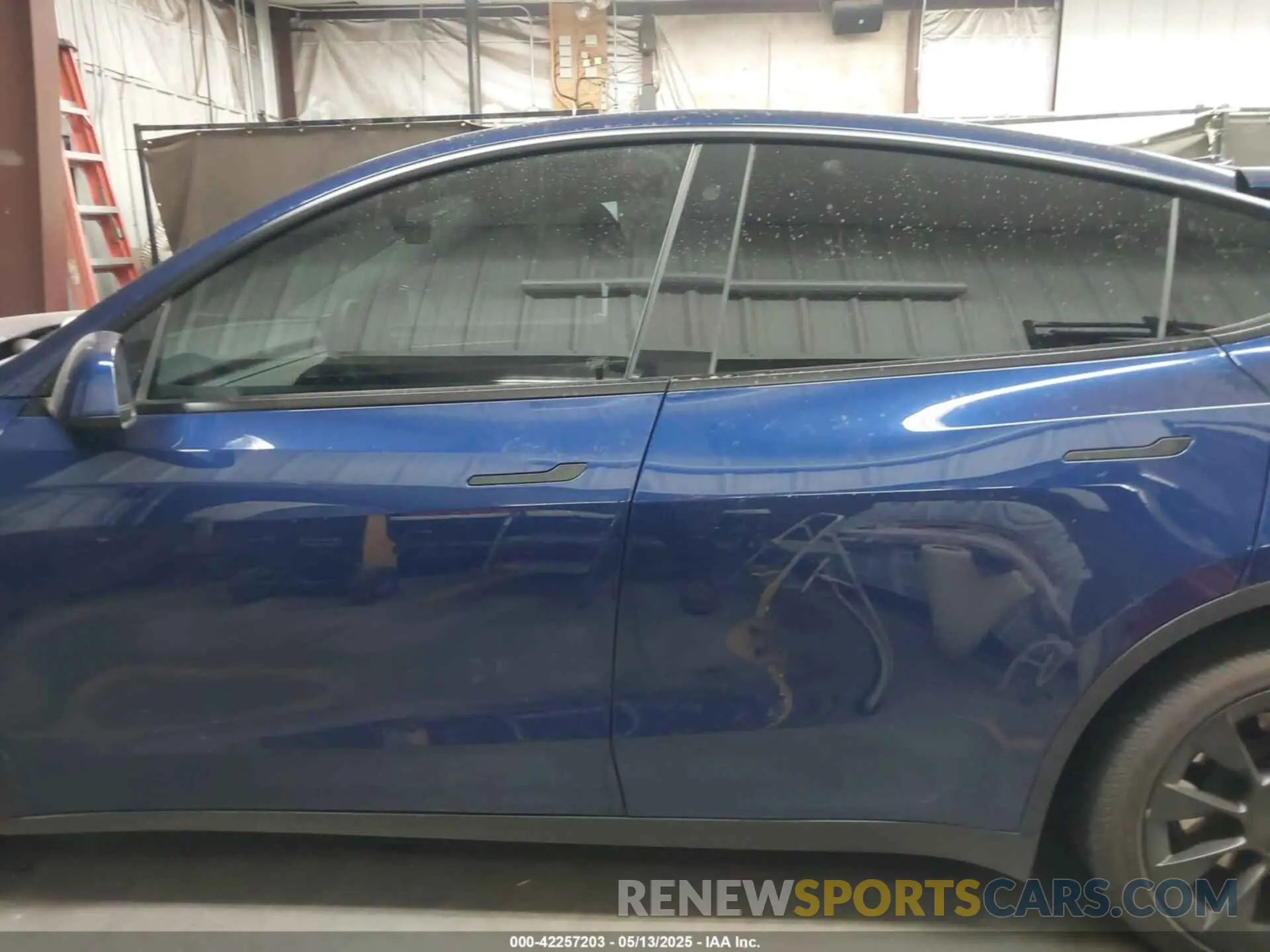 13 Photograph of a damaged car 7SAYGAEE2PF773382 TESLA MODEL Y 2023