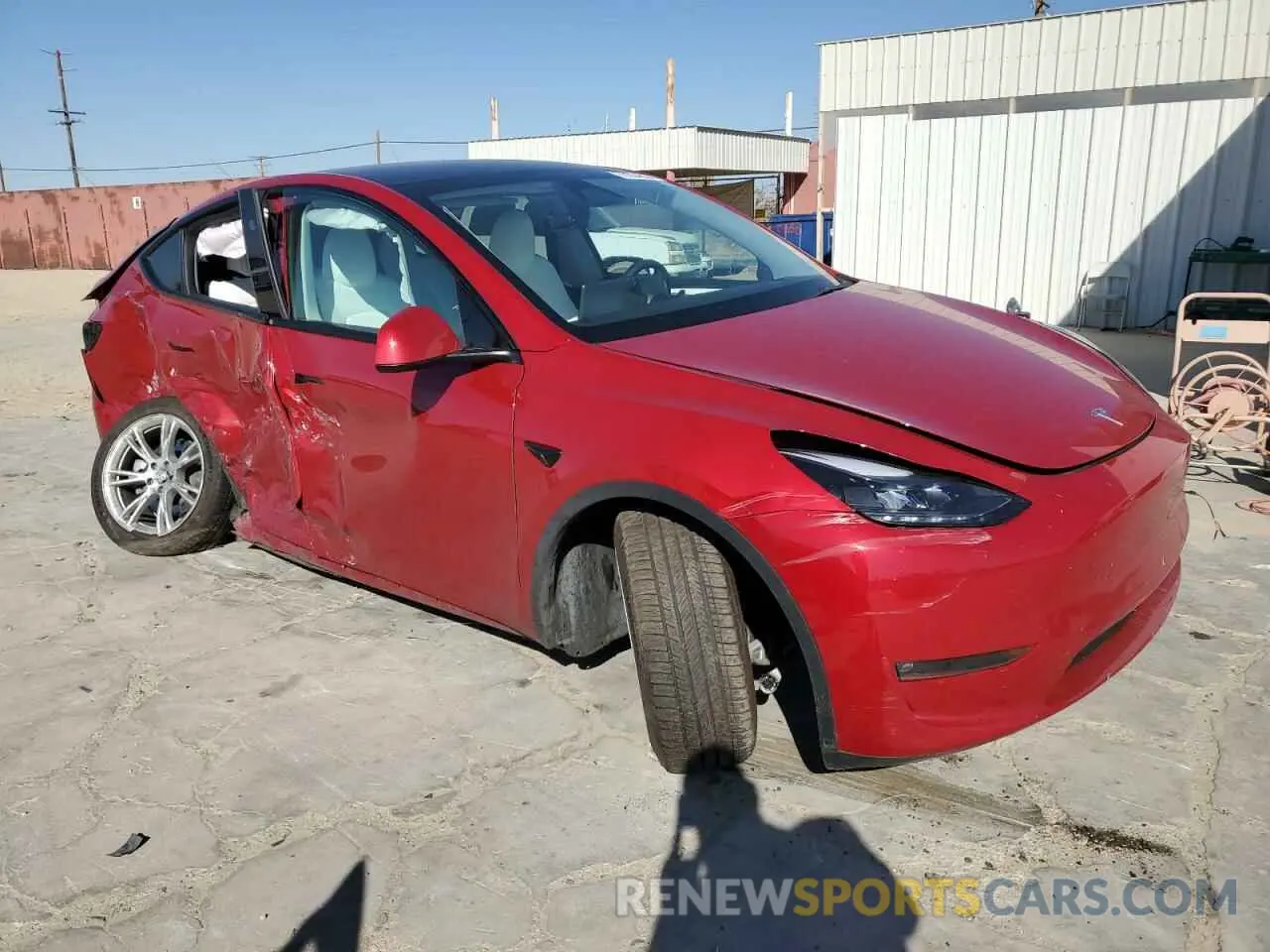 4 Photograph of a damaged car 7SAYGAEE2PF876219 TESLA MODEL Y 2023
