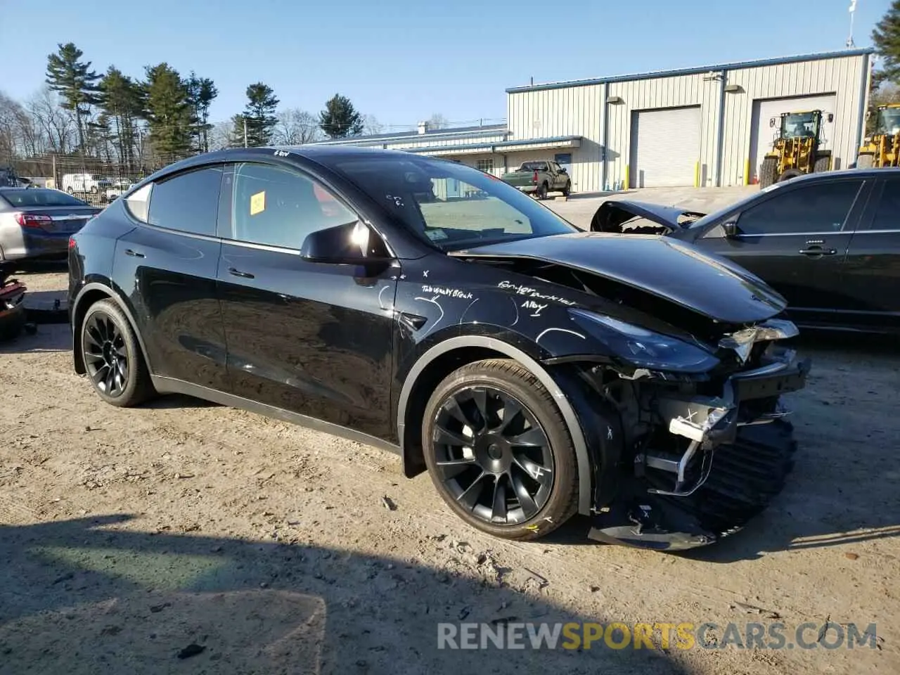 4 Photograph of a damaged car 7SAYGAEE2PF928254 TESLA MODEL Y 2023
