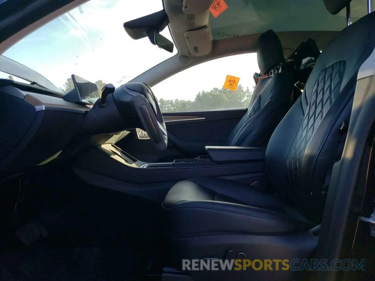 7 Photograph of a damaged car 7SAYGAEE2PF928254 TESLA MODEL Y 2023