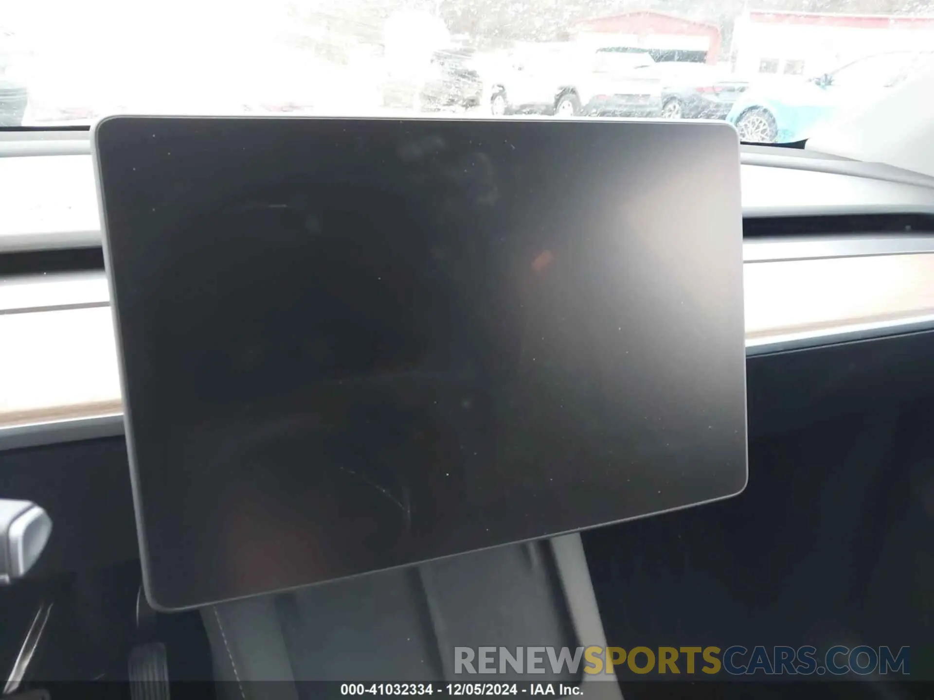 18 Photograph of a damaged car 7SAYGAEE2PF940887 TESLA MODEL Y 2023