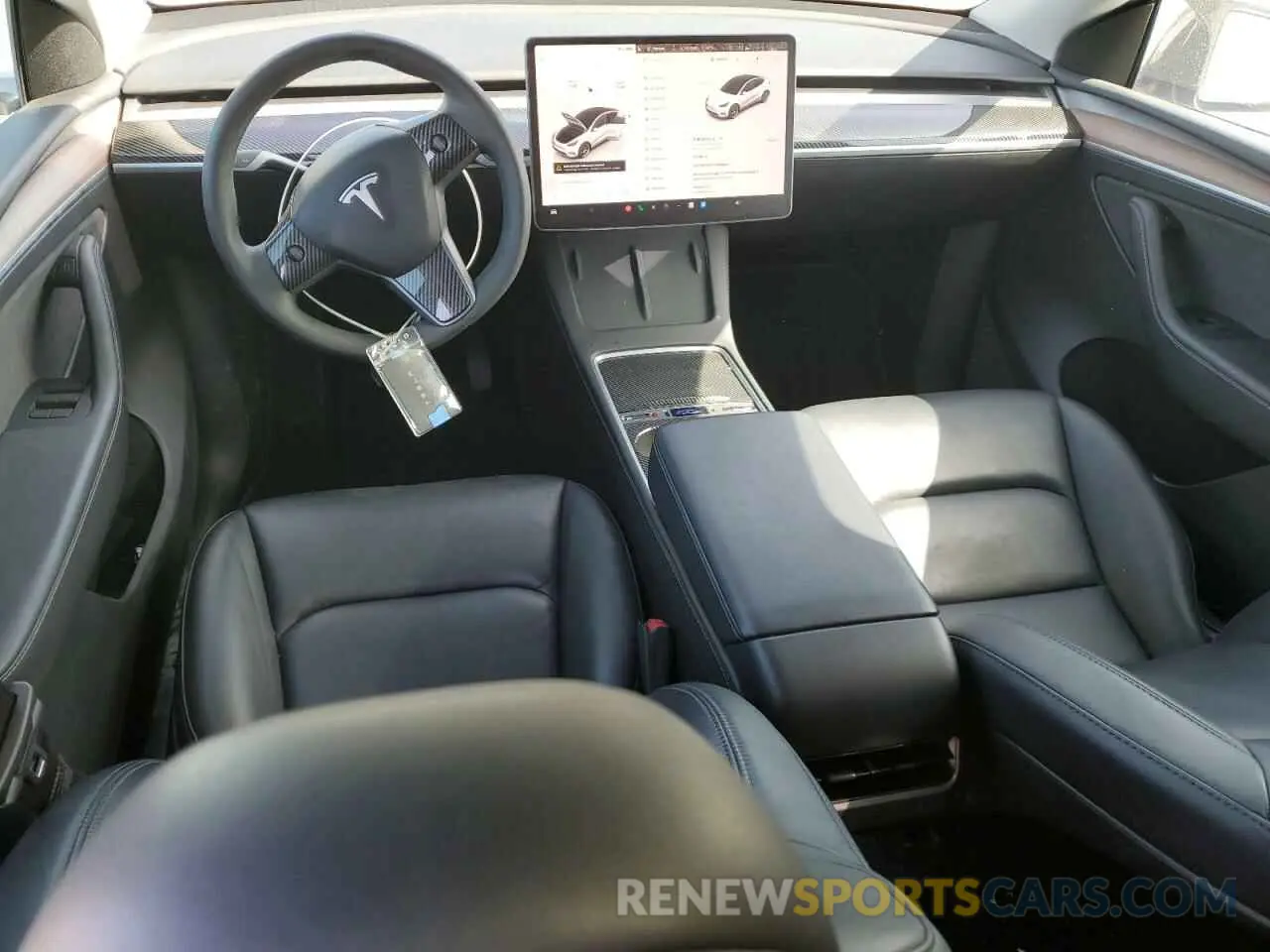 8 Photograph of a damaged car 7SAYGAEE2PF943904 TESLA MODEL Y 2023