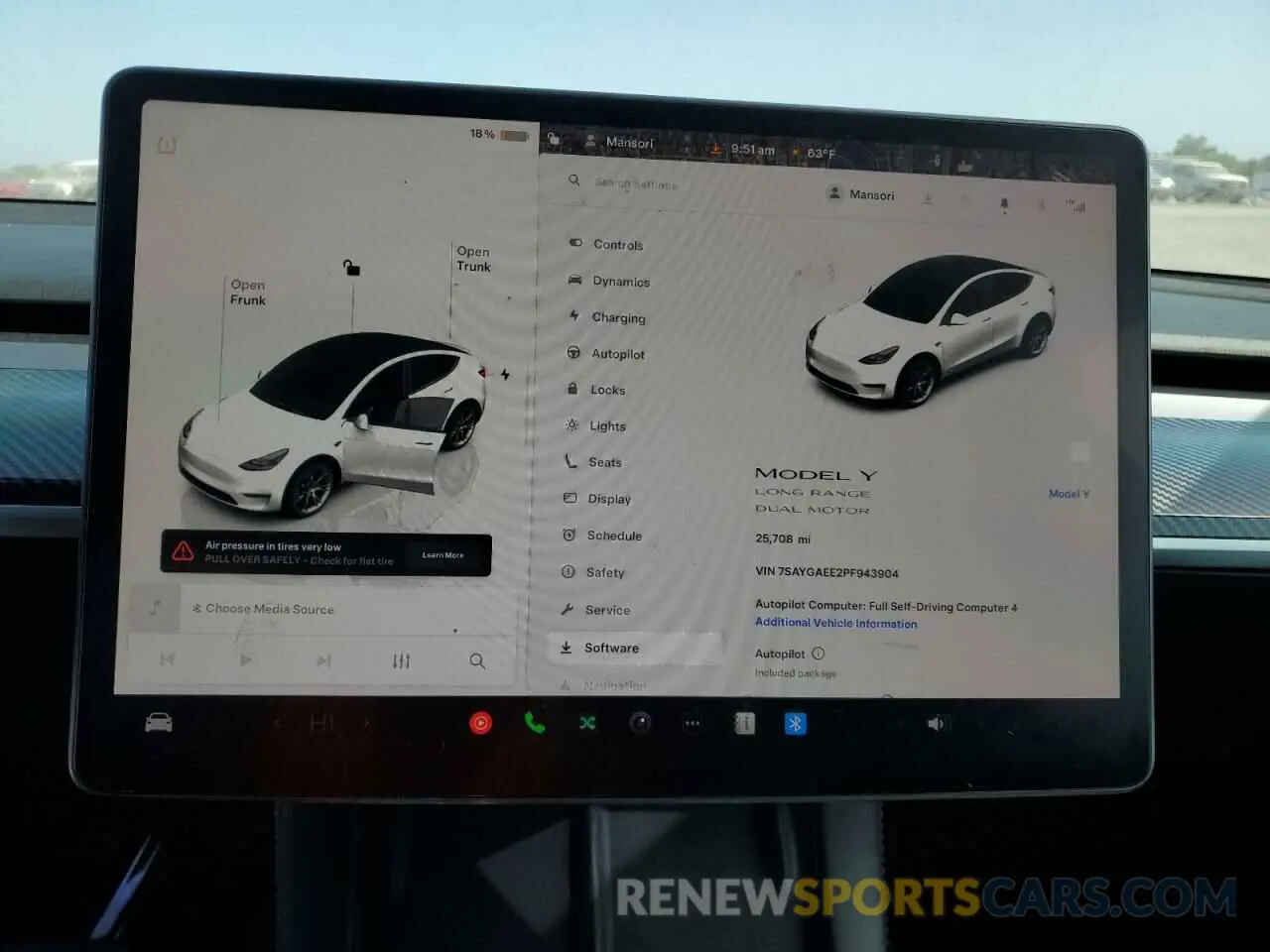 9 Photograph of a damaged car 7SAYGAEE2PF943904 TESLA MODEL Y 2023