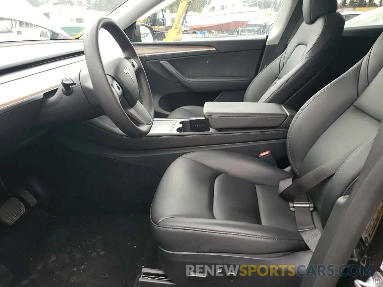 7 Photograph of a damaged car 7SAYGAEE2PF945975 TESLA MODEL Y 2023
