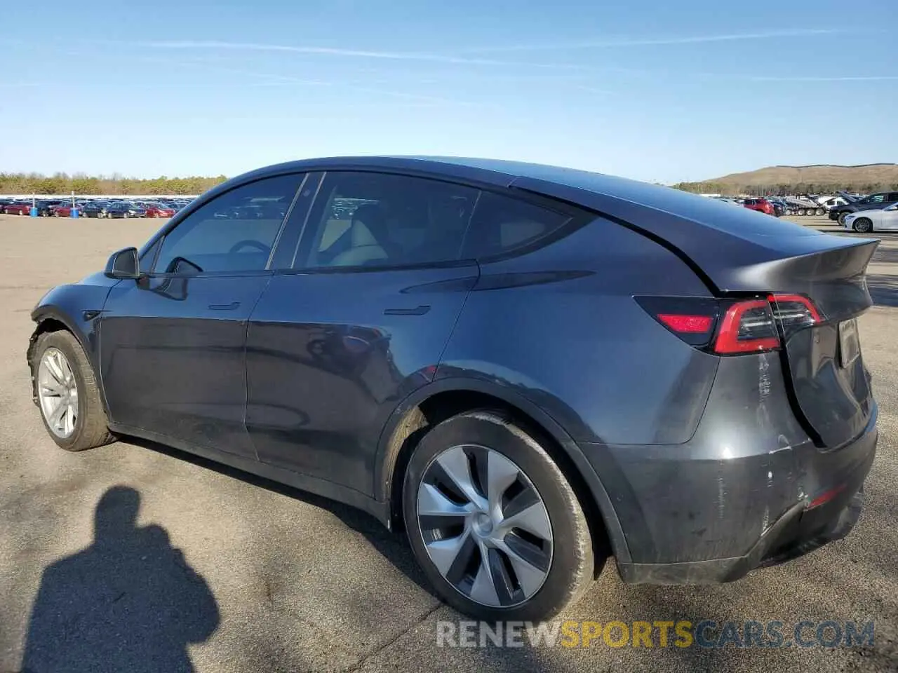 2 Photograph of a damaged car 7SAYGAEE3PF585261 TESLA MODEL Y 2023