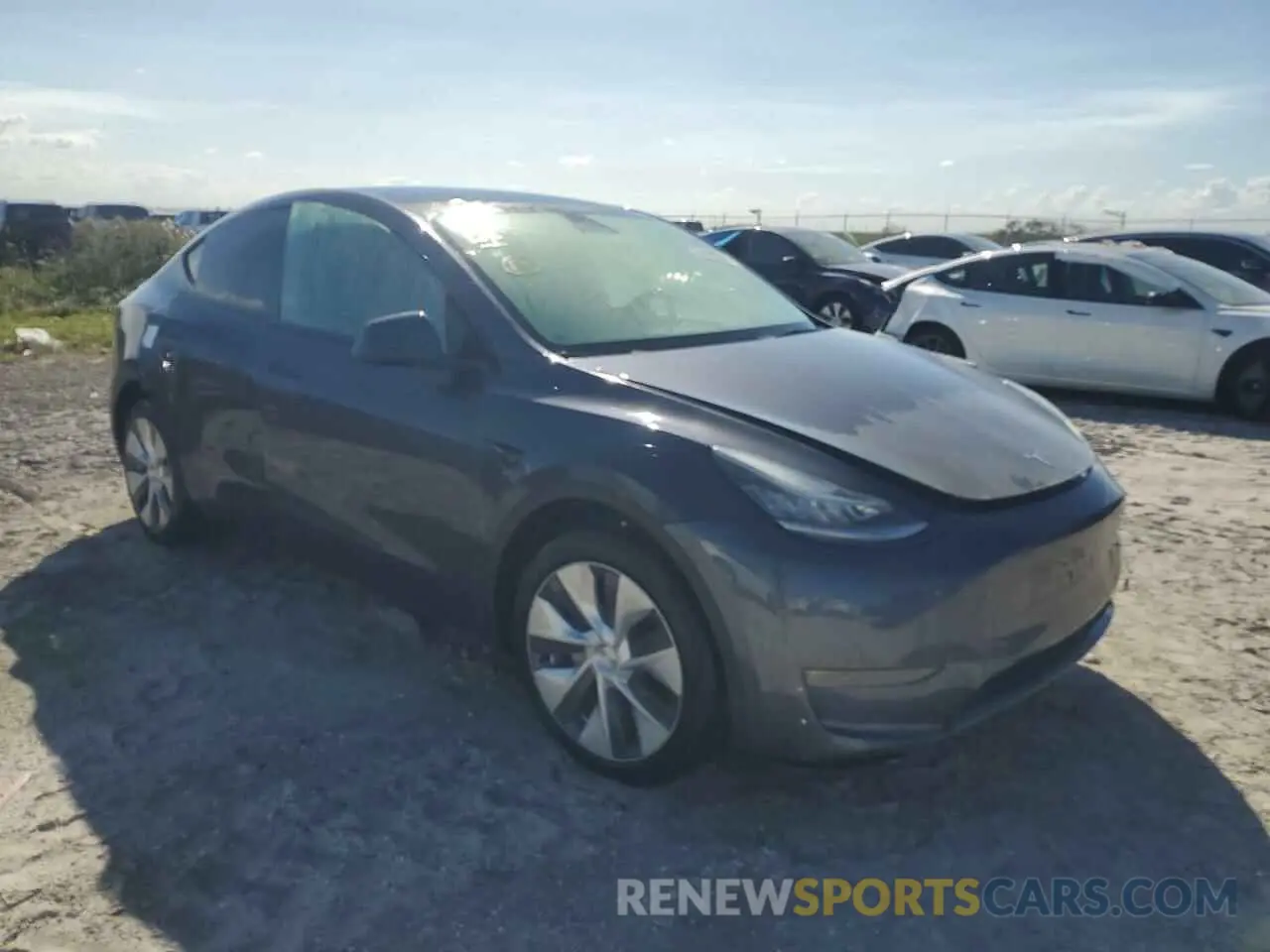 4 Photograph of a damaged car 7SAYGAEE3PF610563 TESLA MODEL Y 2023