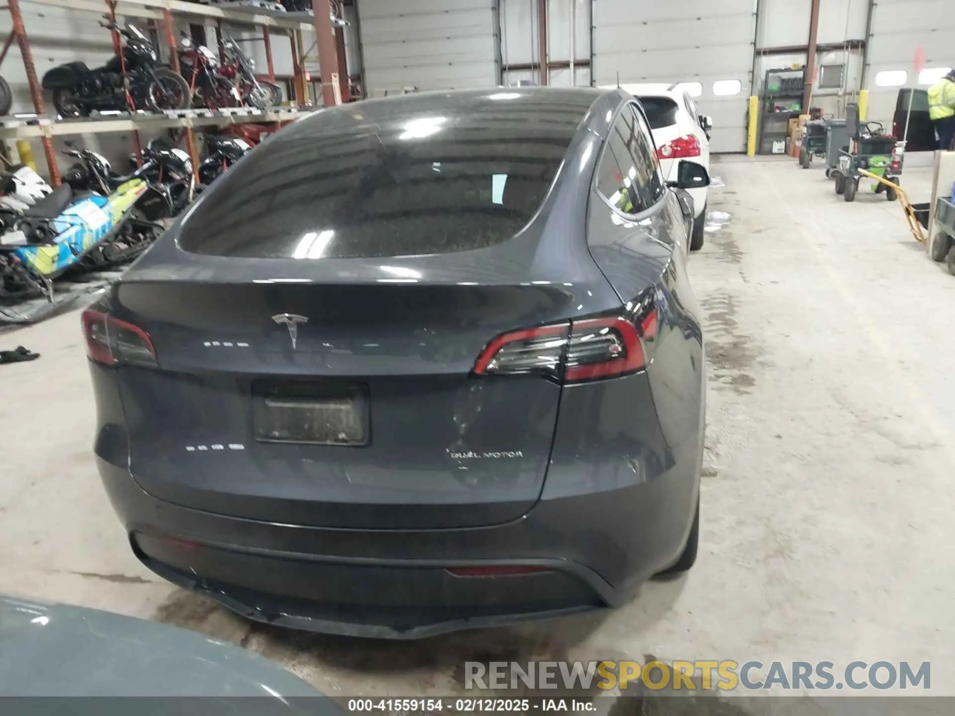 16 Фотография поврежденного автомобиля 7SAYGAEE3PF690592 TESLA MODEL Y 2023