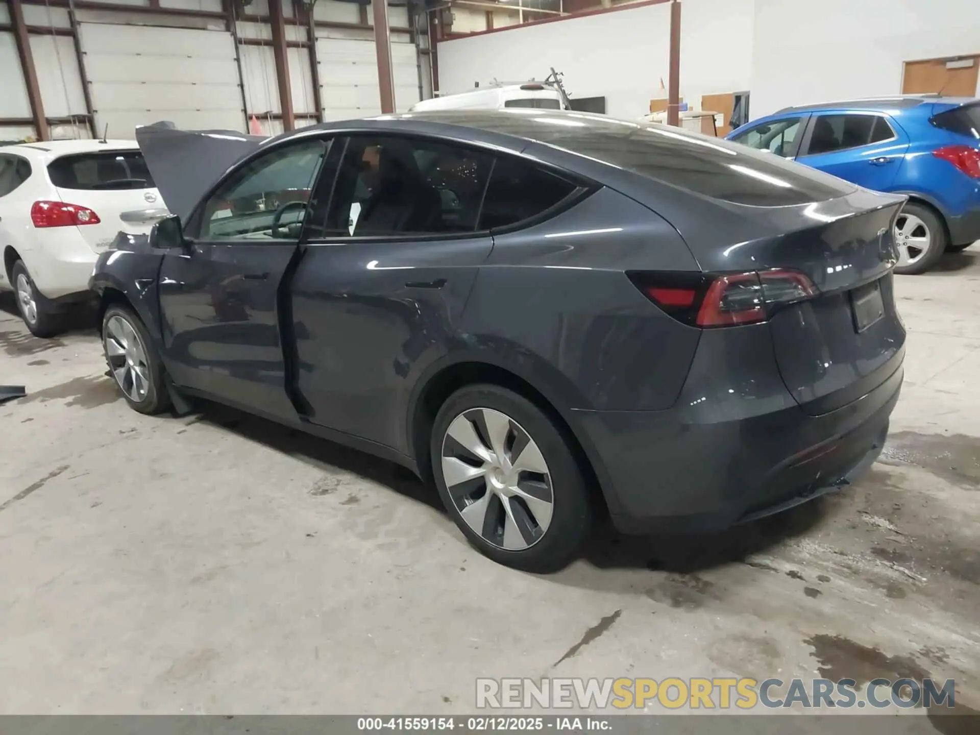 3 Фотография поврежденного автомобиля 7SAYGAEE3PF690592 TESLA MODEL Y 2023