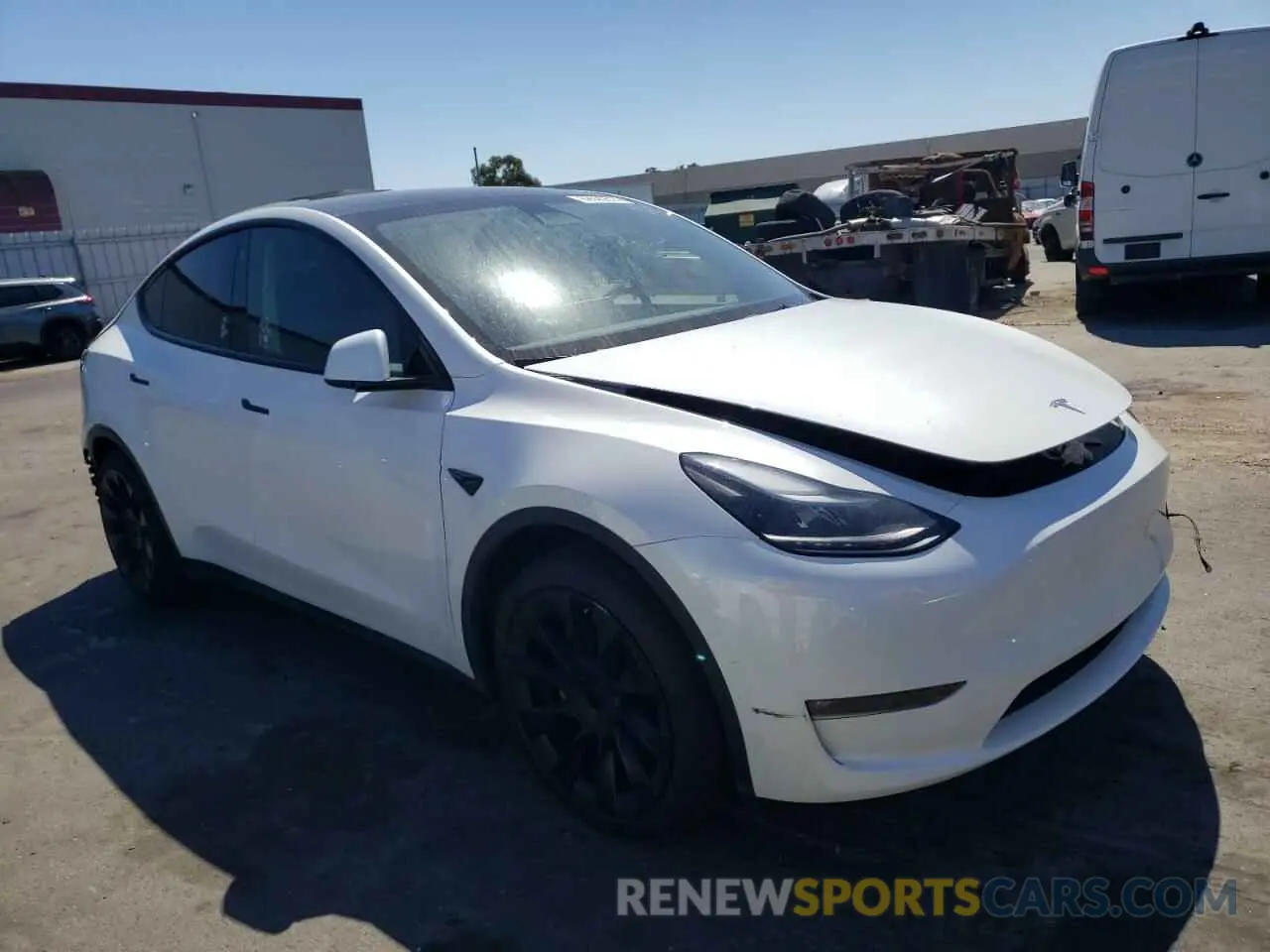 4 Photograph of a damaged car 7SAYGAEE3PF697235 TESLA MODEL Y 2023
