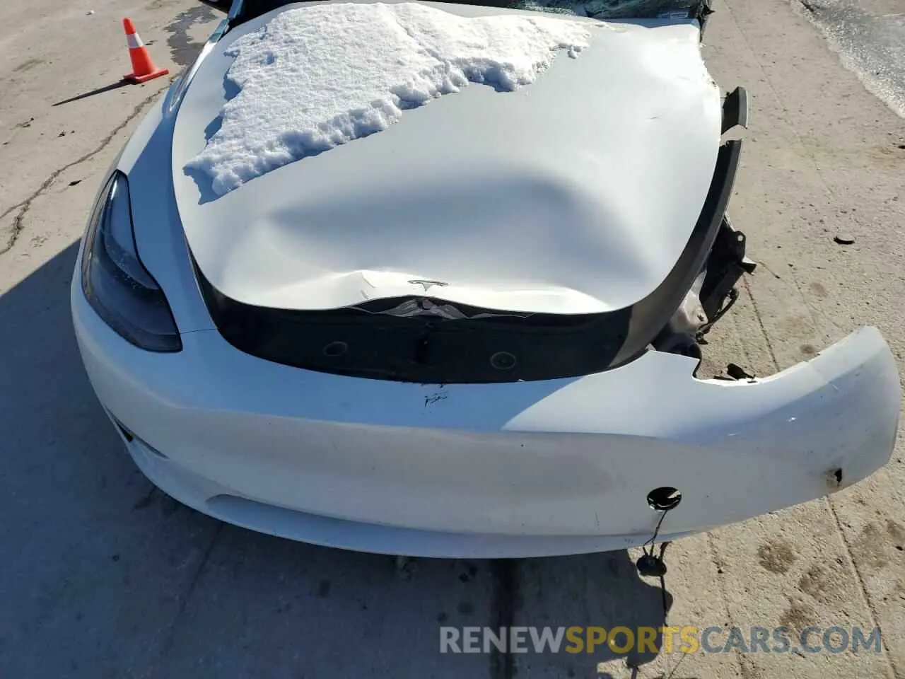 12 Photograph of a damaged car 7SAYGAEE3PF767171 TESLA MODEL Y 2023