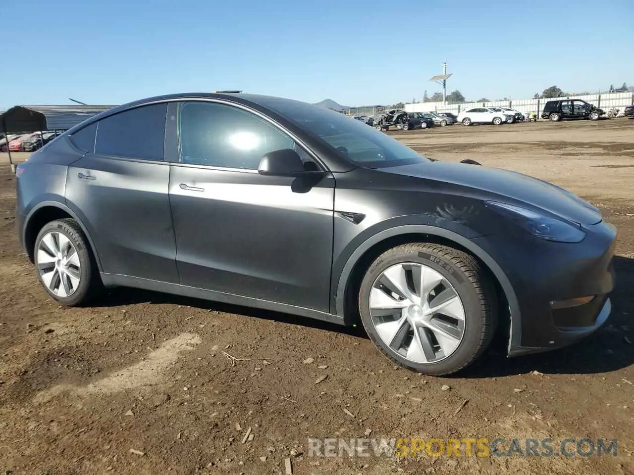 4 Фотография поврежденного автомобиля 7SAYGAEE3PF833458 TESLA MODEL Y 2023