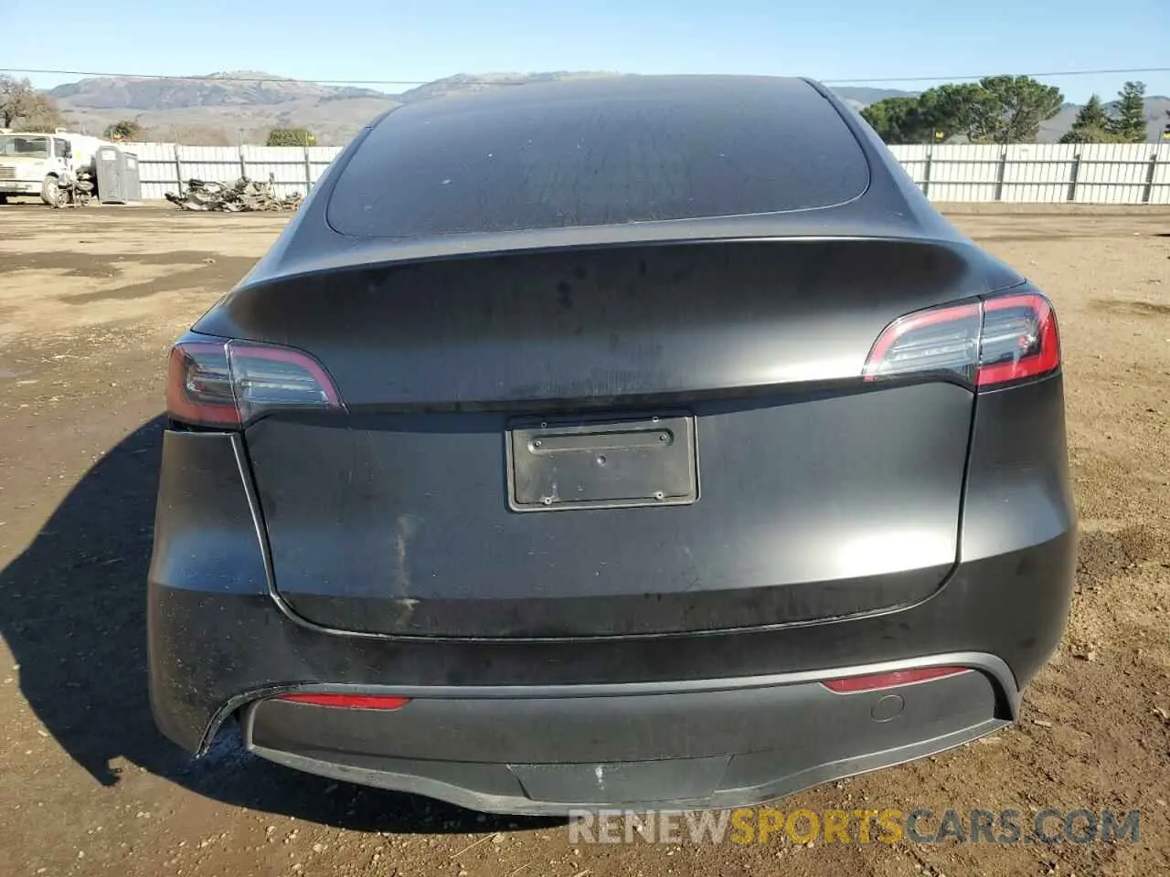 6 Фотография поврежденного автомобиля 7SAYGAEE3PF833458 TESLA MODEL Y 2023