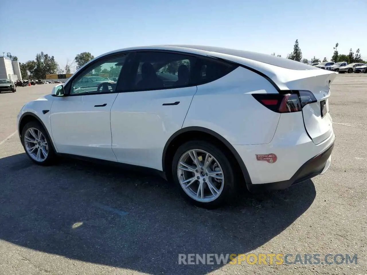 2 Фотография поврежденного автомобиля 7SAYGAEE4PF786487 TESLA MODEL Y 2023