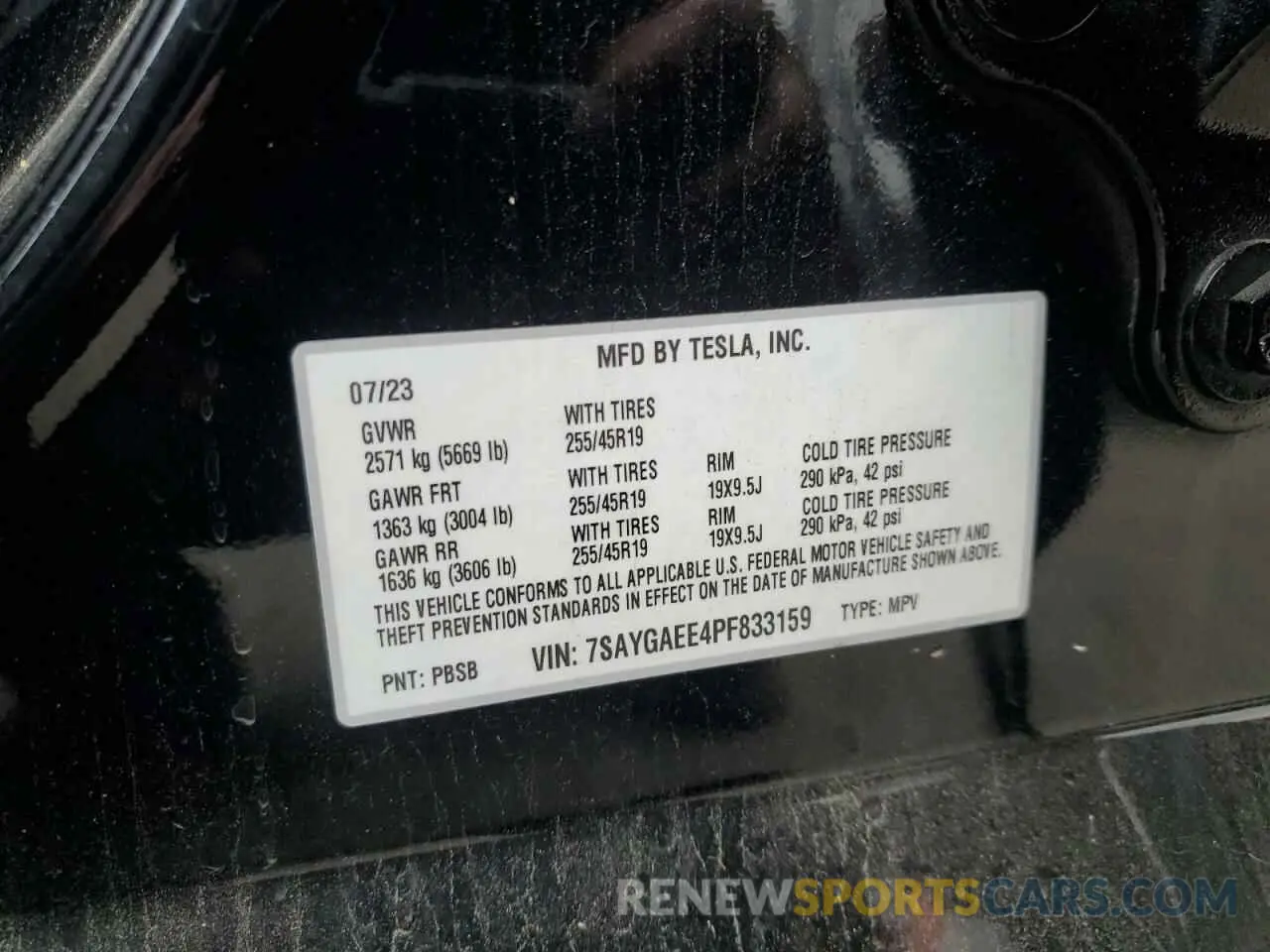 13 Photograph of a damaged car 7SAYGAEE4PF833159 TESLA MODEL Y 2023
