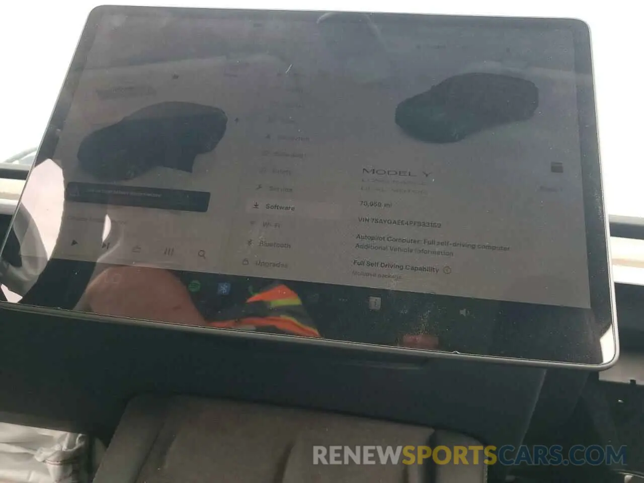 9 Photograph of a damaged car 7SAYGAEE4PF833159 TESLA MODEL Y 2023
