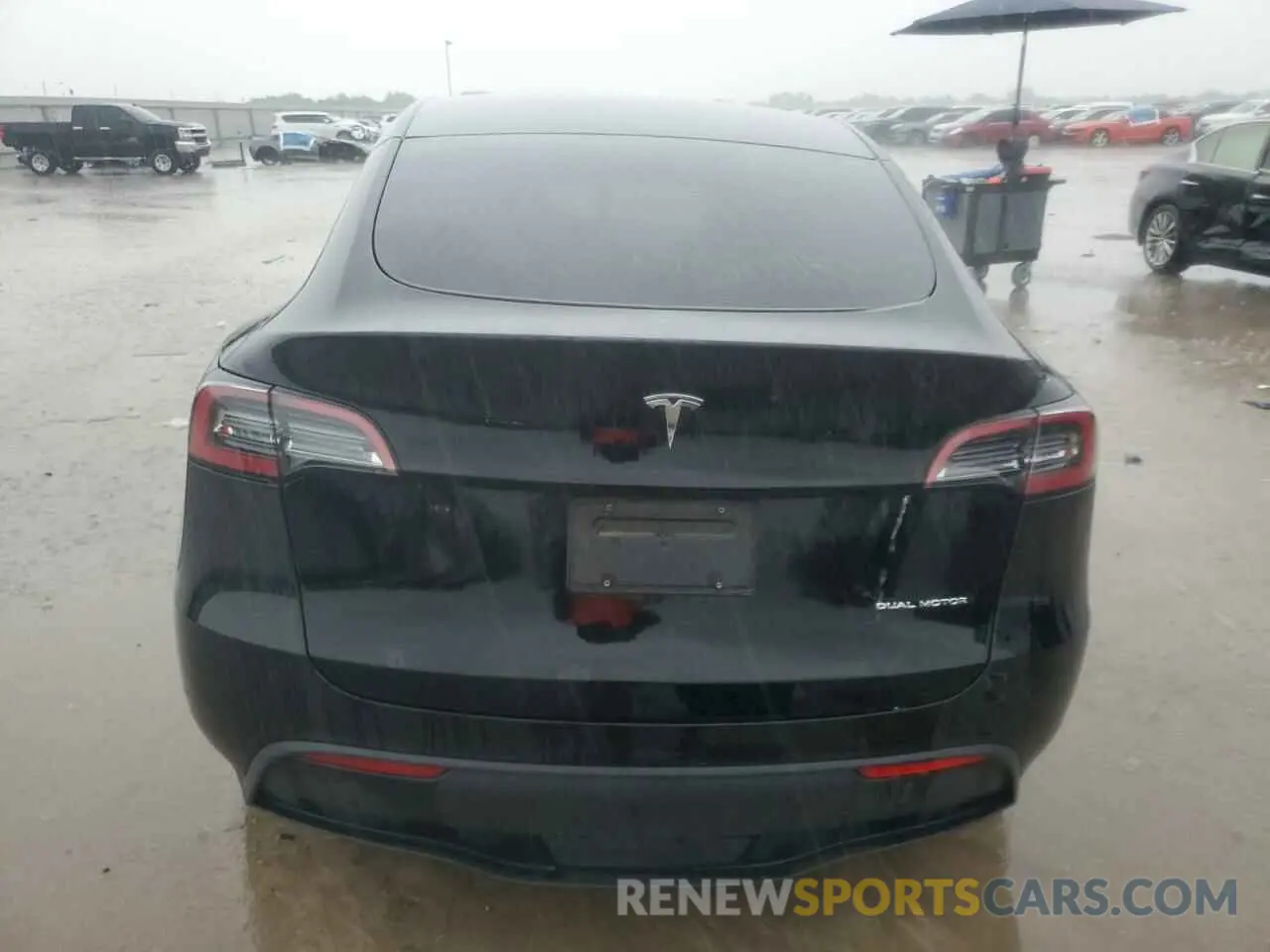 6 Photograph of a damaged car 7SAYGAEE4PF871426 TESLA MODEL Y 2023