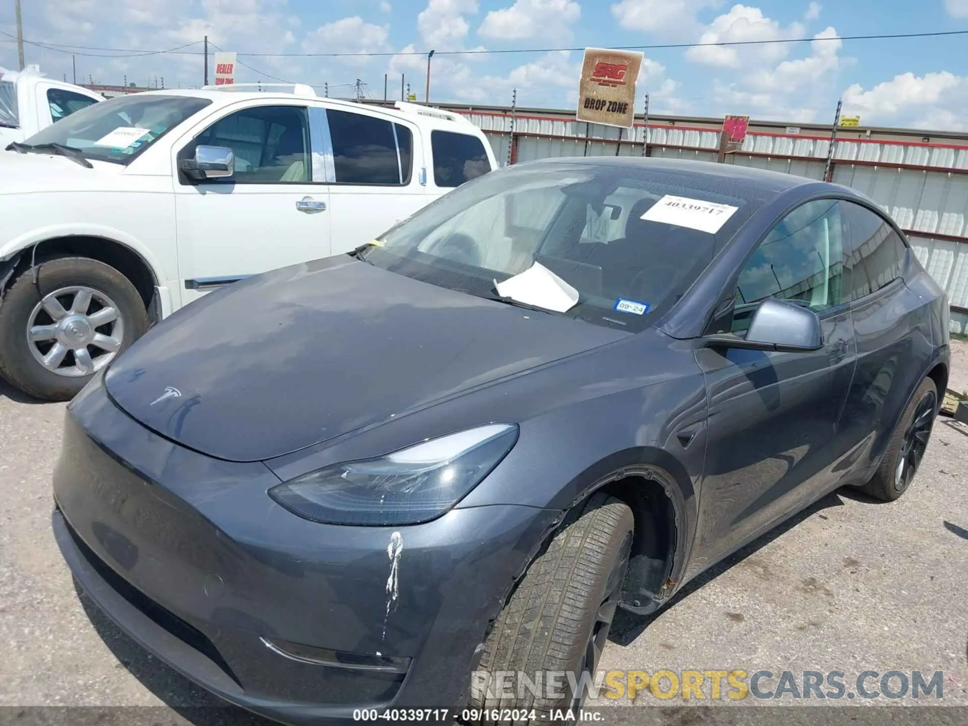 2 Photograph of a damaged car 7SAYGAEE4PF882782 TESLA MODEL Y 2023