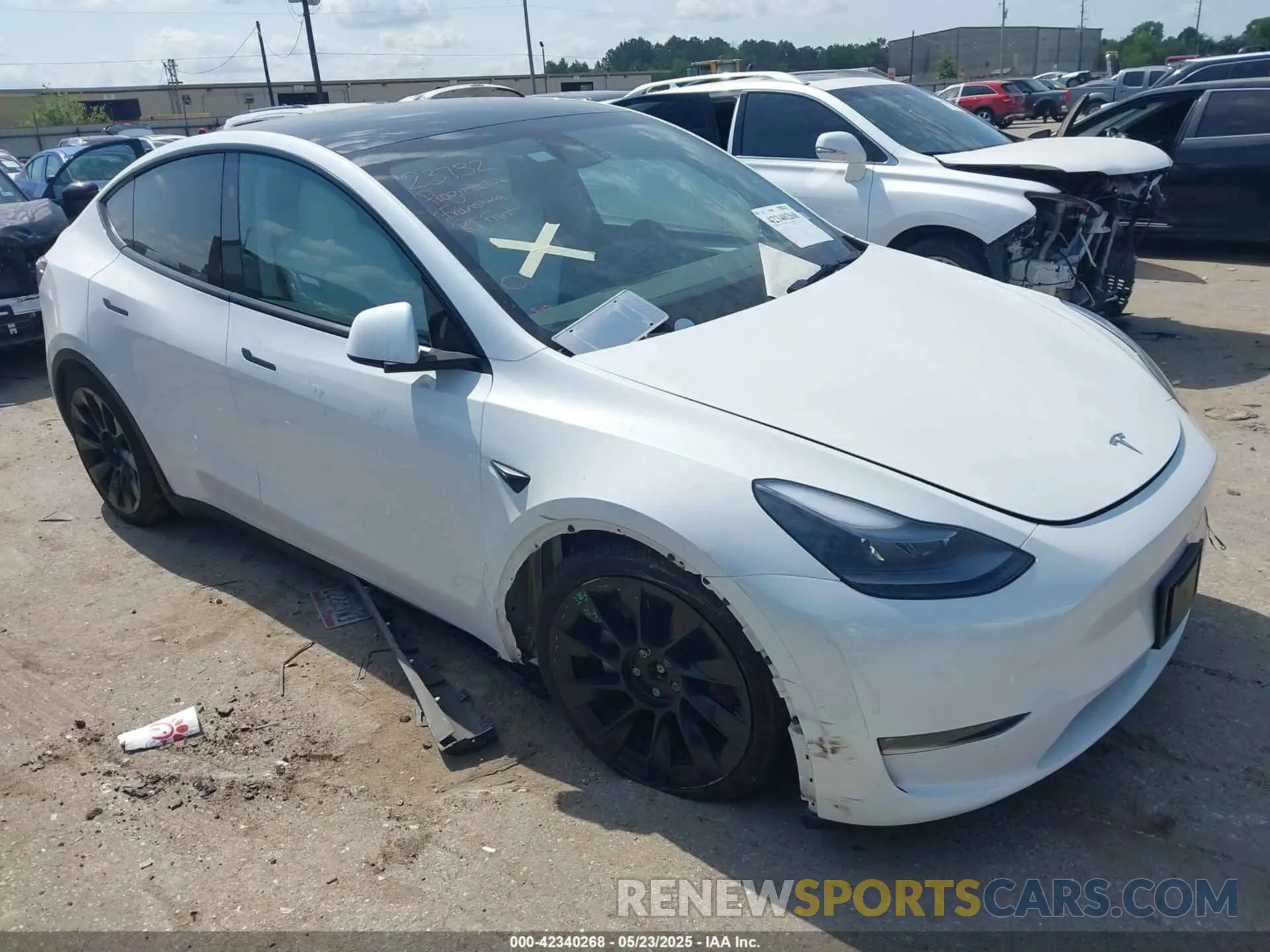 1 Фотография поврежденного автомобиля 7SAYGAEE4PF885925 TESLA MODEL Y 2023