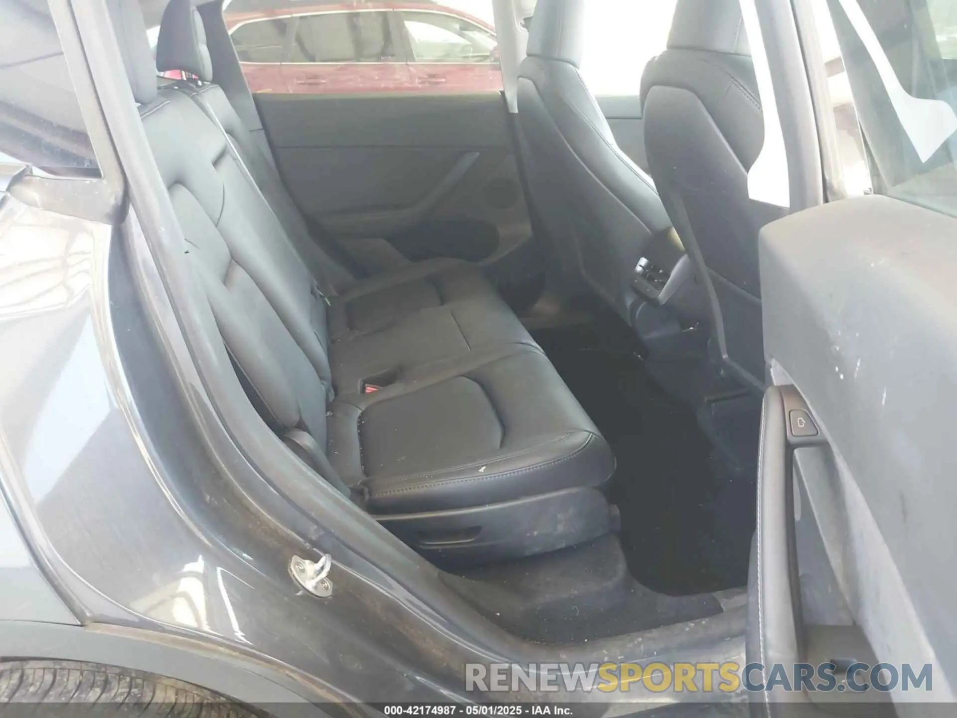 8 Фотография поврежденного автомобиля 7SAYGAEE4PF906577 TESLA MODEL Y 2023